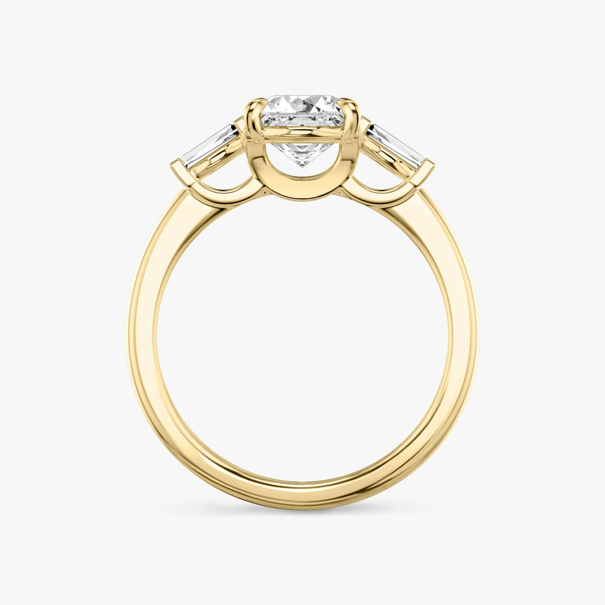 Three Stone | Asscher | 18k | Gelbgold | bandAccent: Ohne Pavé-Besatz | sideStoneCarat: 0.10ct | sideStoneShape: Konisches Baguette | diamondOrientation: vertical | caratWeight: other