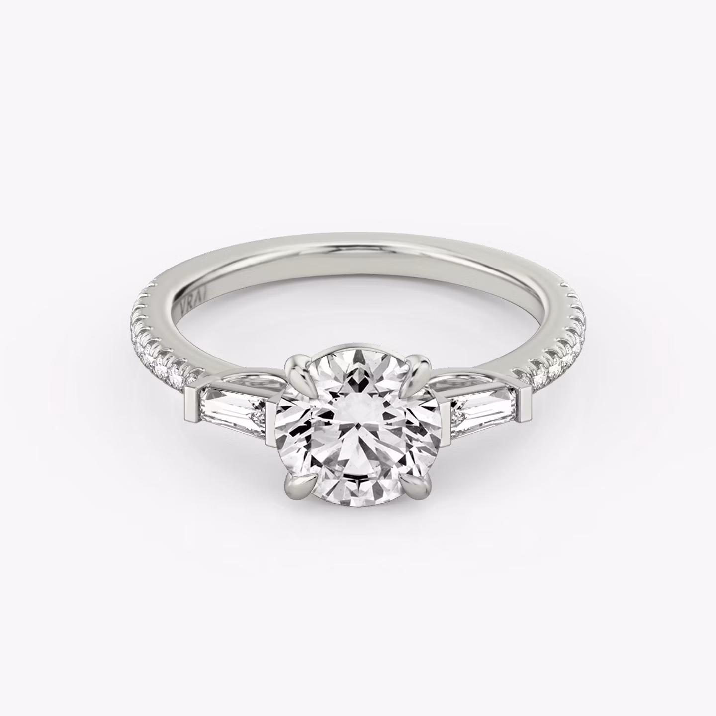 The Three Stone Round Brilliant | White Gold