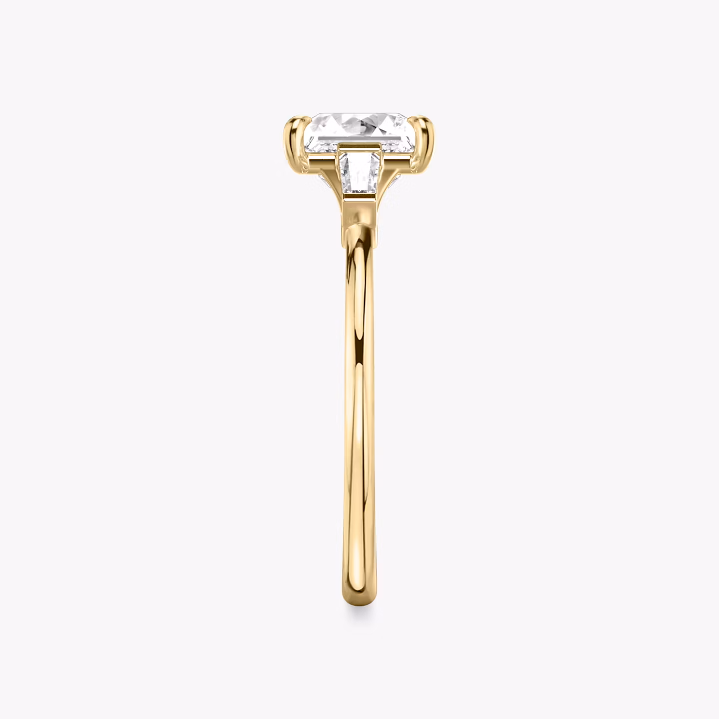 The Three Stone | Princess | 18k | Yellow Gold | bandAccent: Plain | sideStoneCarat: 0.10ct | sideStoneShape: Tapered Baguette | diamondOrientation: vertical | caratWeight: other