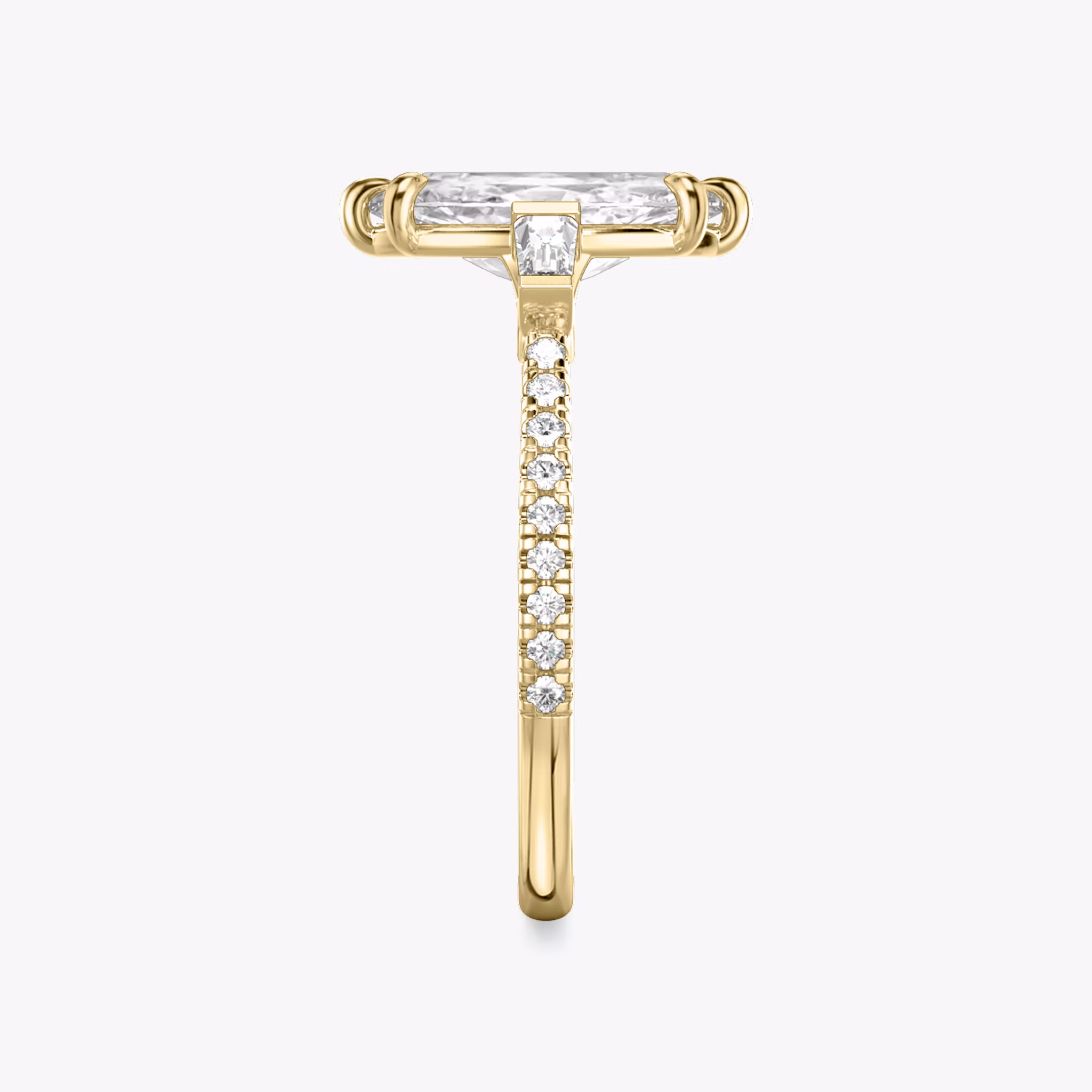 Three Stone | Marquise | 18k | Gelbgold | bandAccent: Mit Pavé-Besatz | sideStoneCarat: 0.10ct | sideStoneShape: Konisches Baguette | diamondOrientation: vertical | caratWeight: other