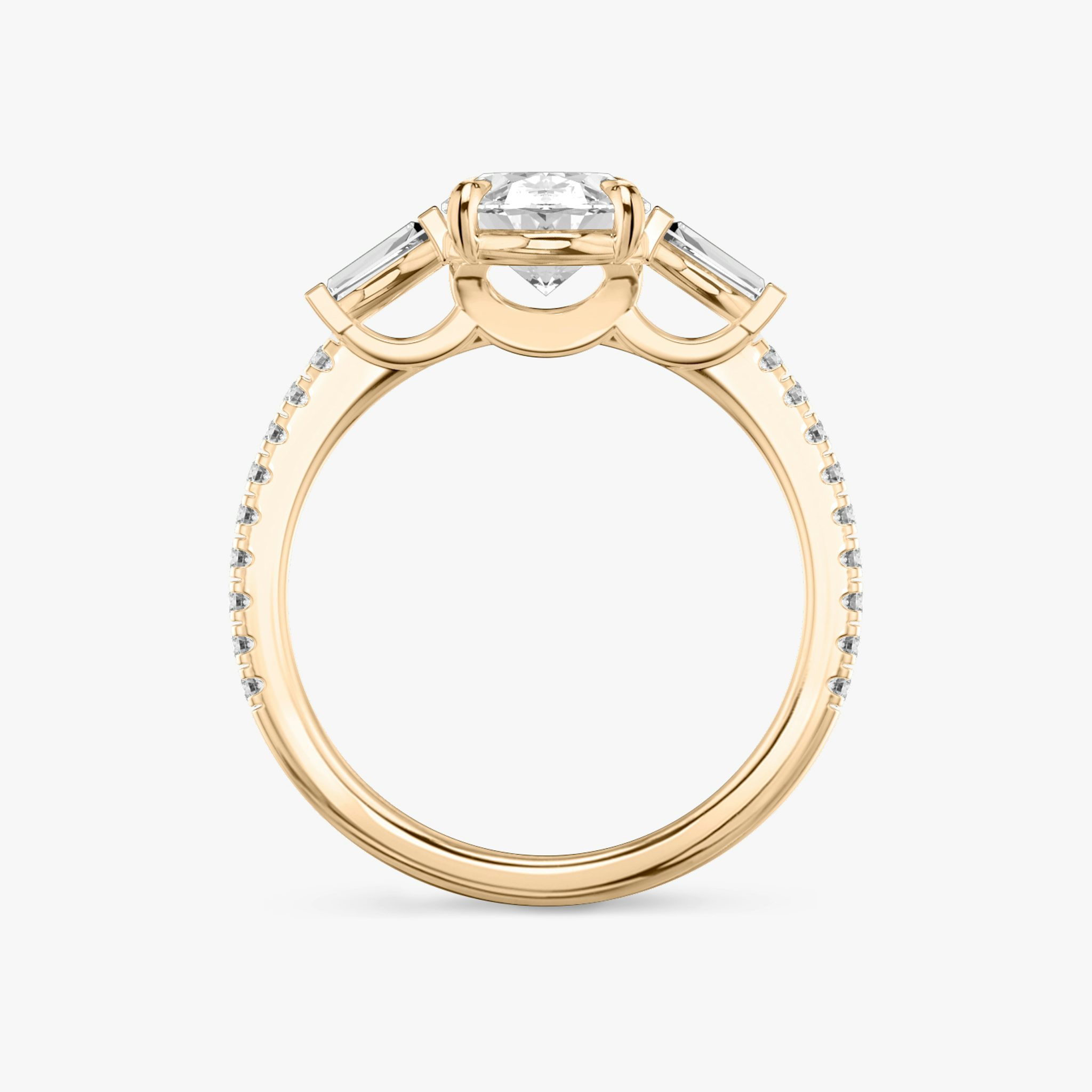 Three Stone | Oval | 14k | Roségold | bandAccent: Mit Pavé-Besatz | sideStoneCarat: 0.10ct | sideStoneShape: Konisches Baguette | diamondOrientation: vertical | caratWeight: other