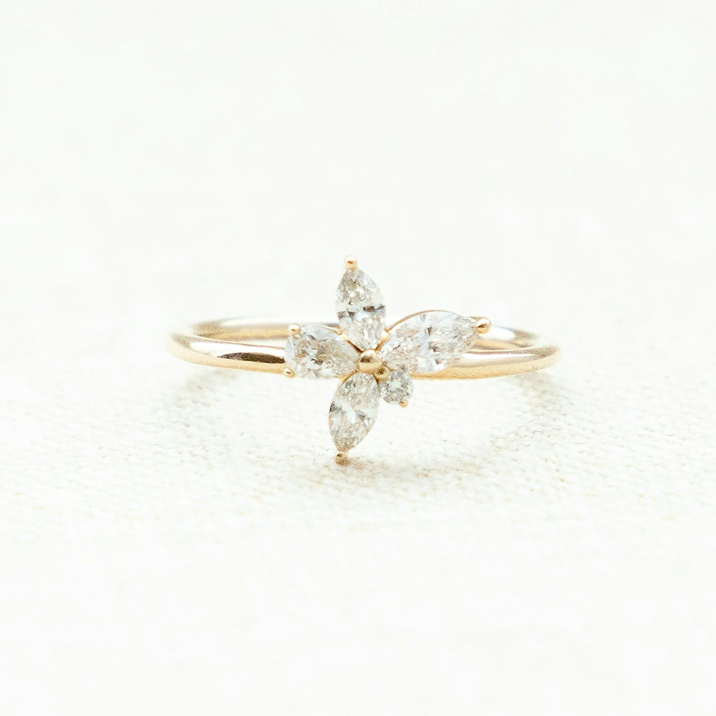 Perennial Ring | round-brilliant+pear+marquise | 14k | Yellow Gold