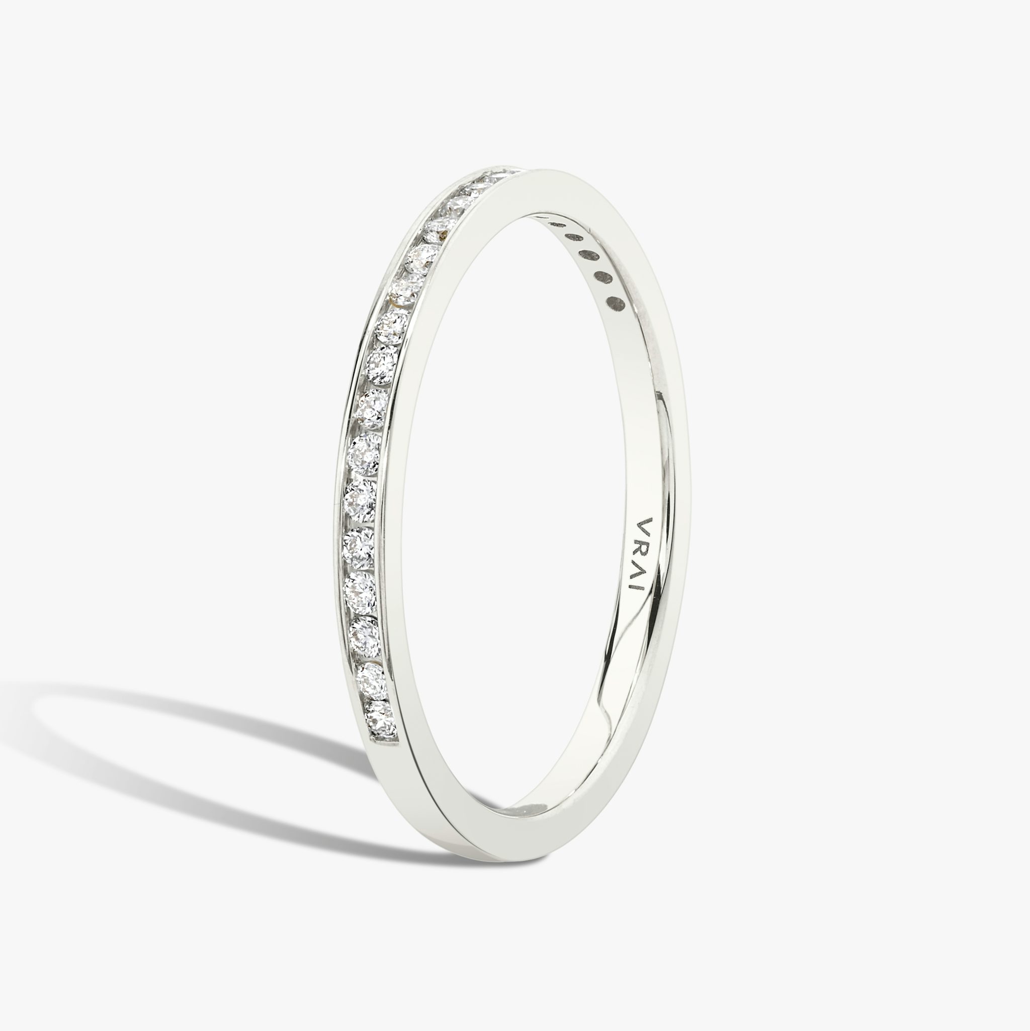 The Devotion Band | Round Brilliant | 18k | White Gold | bandStyle: half | bandVersion: original