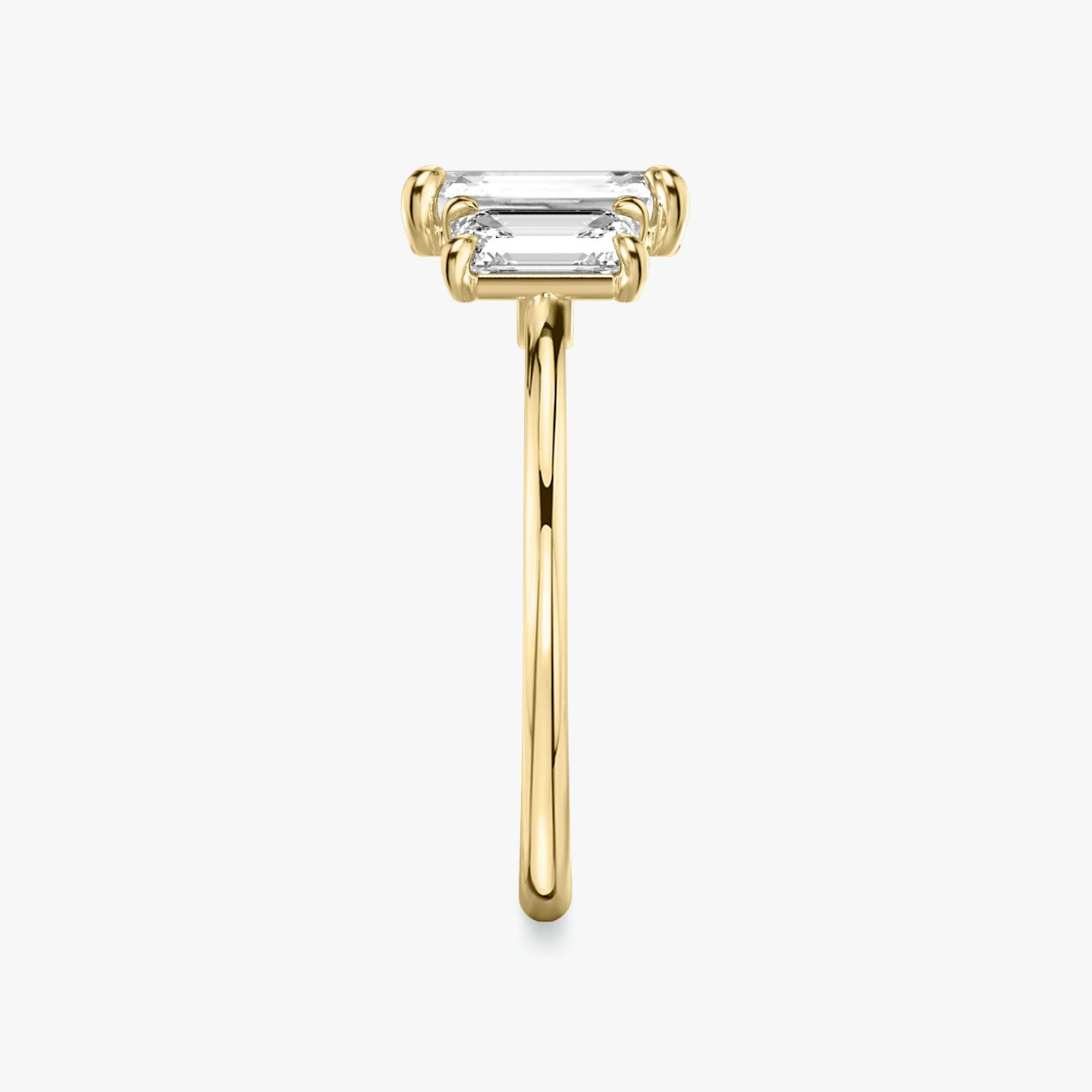 The Three Stone | Emerald | 18k | Yellow Gold | bandAccent: Plain | sideStoneCarat: 0.50ct | sideStoneShape: Emerald | diamondOrientation: vertical | caratWeight: other
