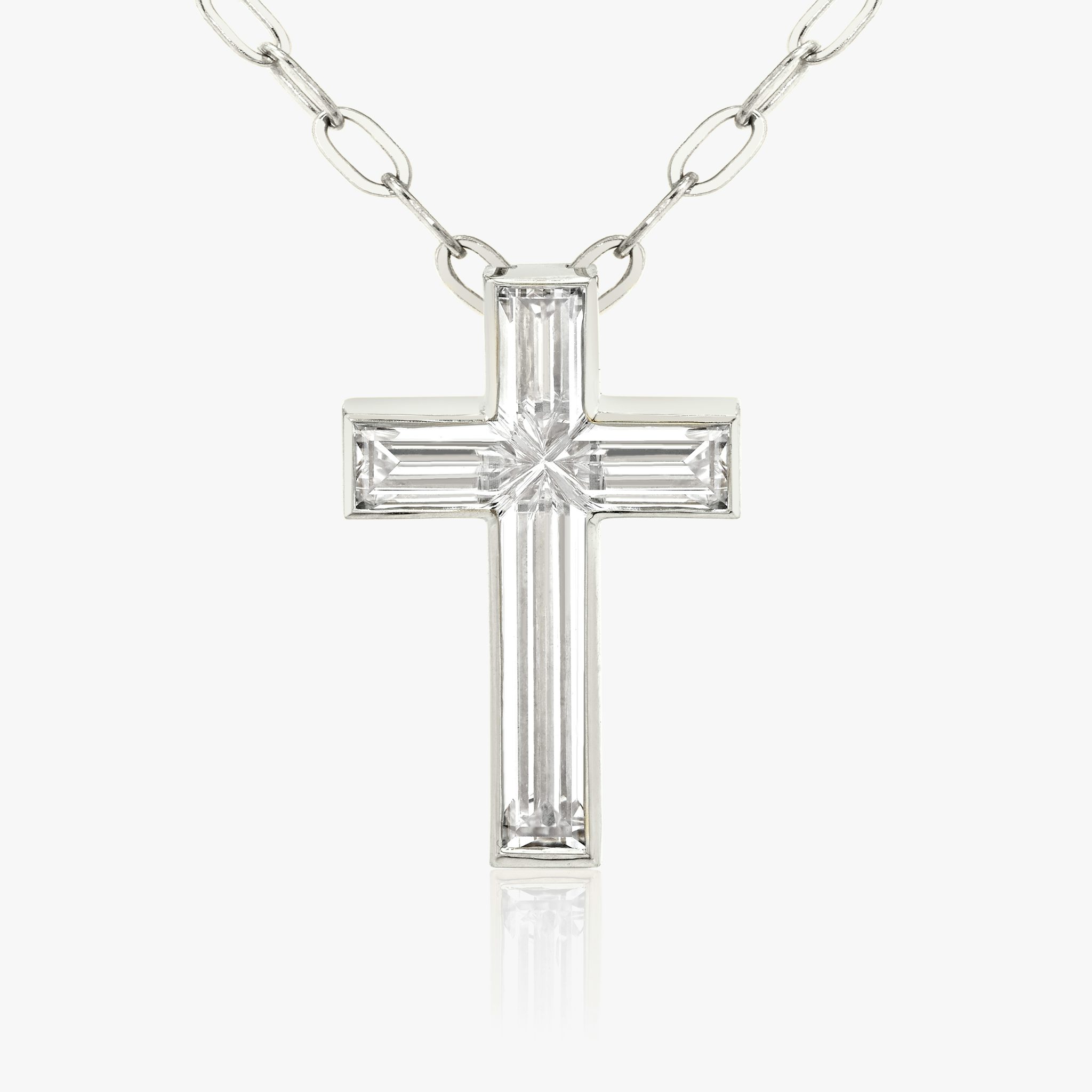 vrai solitaire full bezel cross necklace platinum