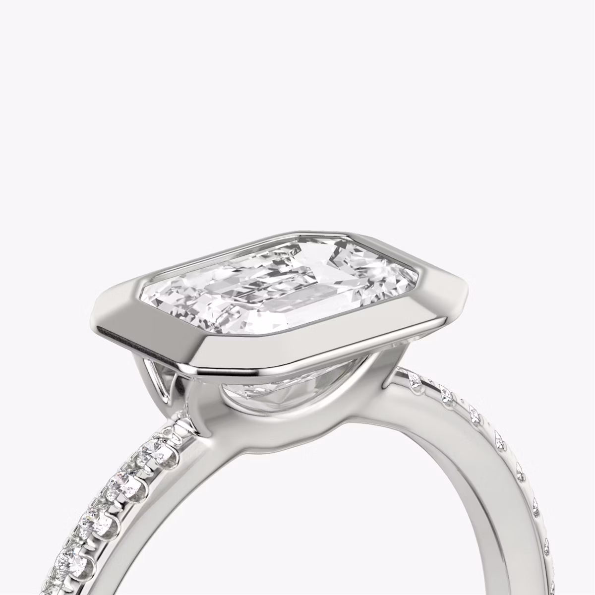 The Signature Bezel | Emerald | Platinum | bandAccent: Pavé | diamondOrientation: horizontal | caratWeight: other
