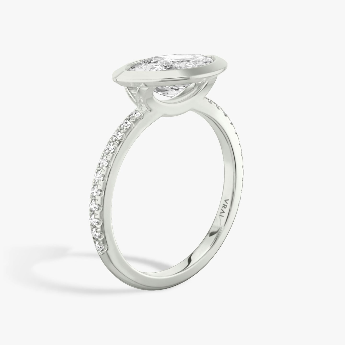 The Signature Bezel | Marquise | Platinum | bandAccent: Pavé | diamondOrientation: horizontal | caratWeight: other