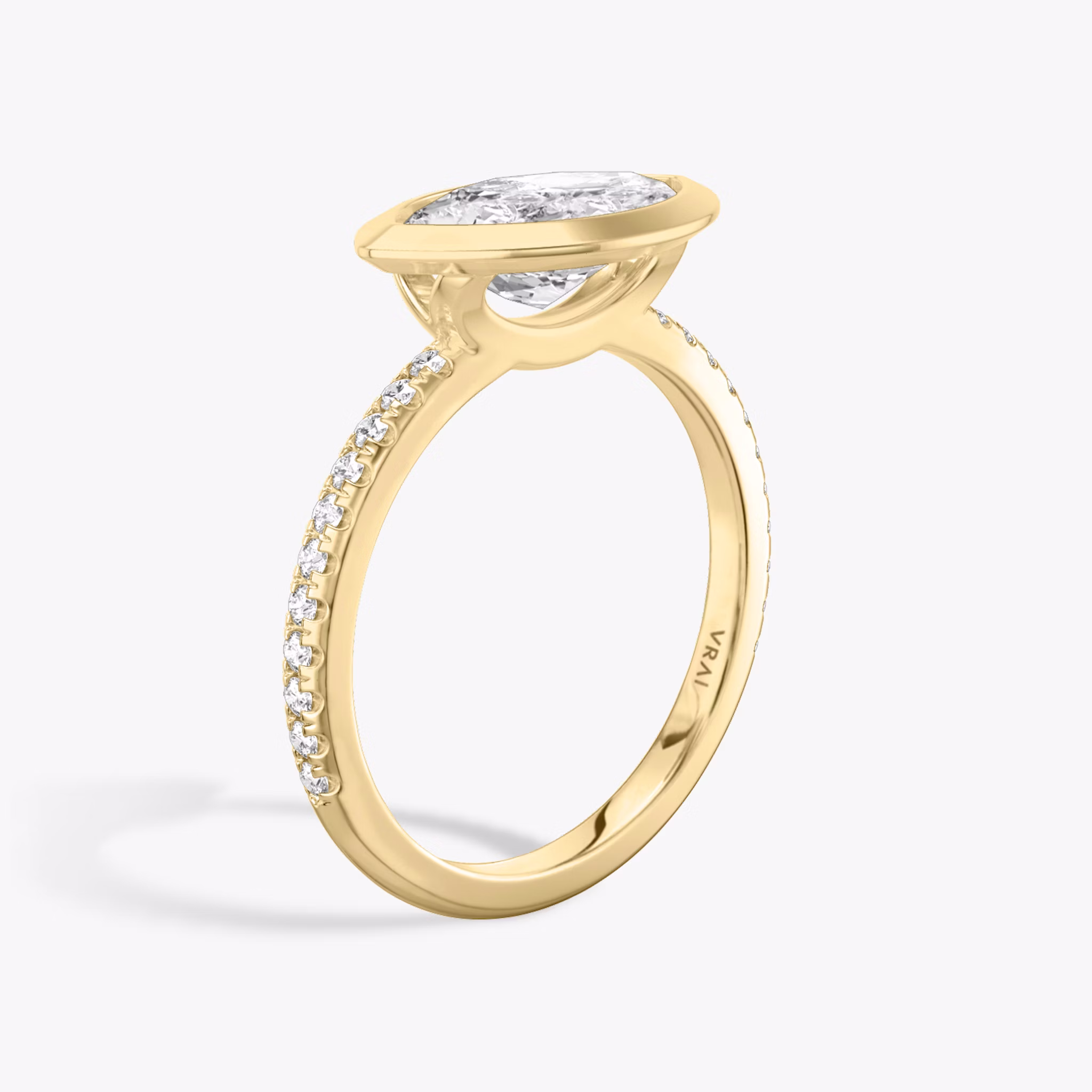 The Signature Bezel | Marquise | 18k | Yellow Gold | bandAccent: Pavé | diamondOrientation: horizontal | caratWeight: other