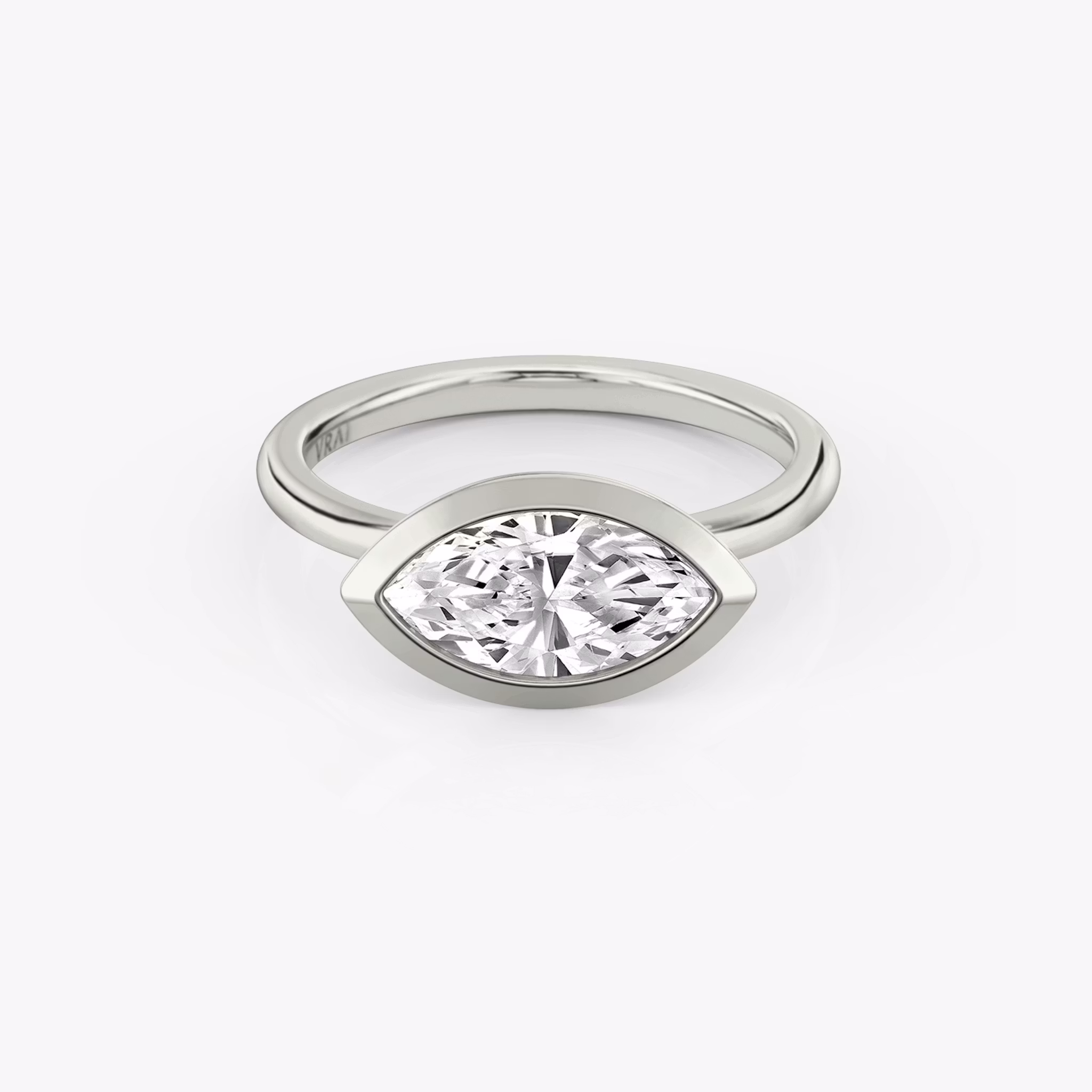 The Signature Bezel Marquise | White Gold