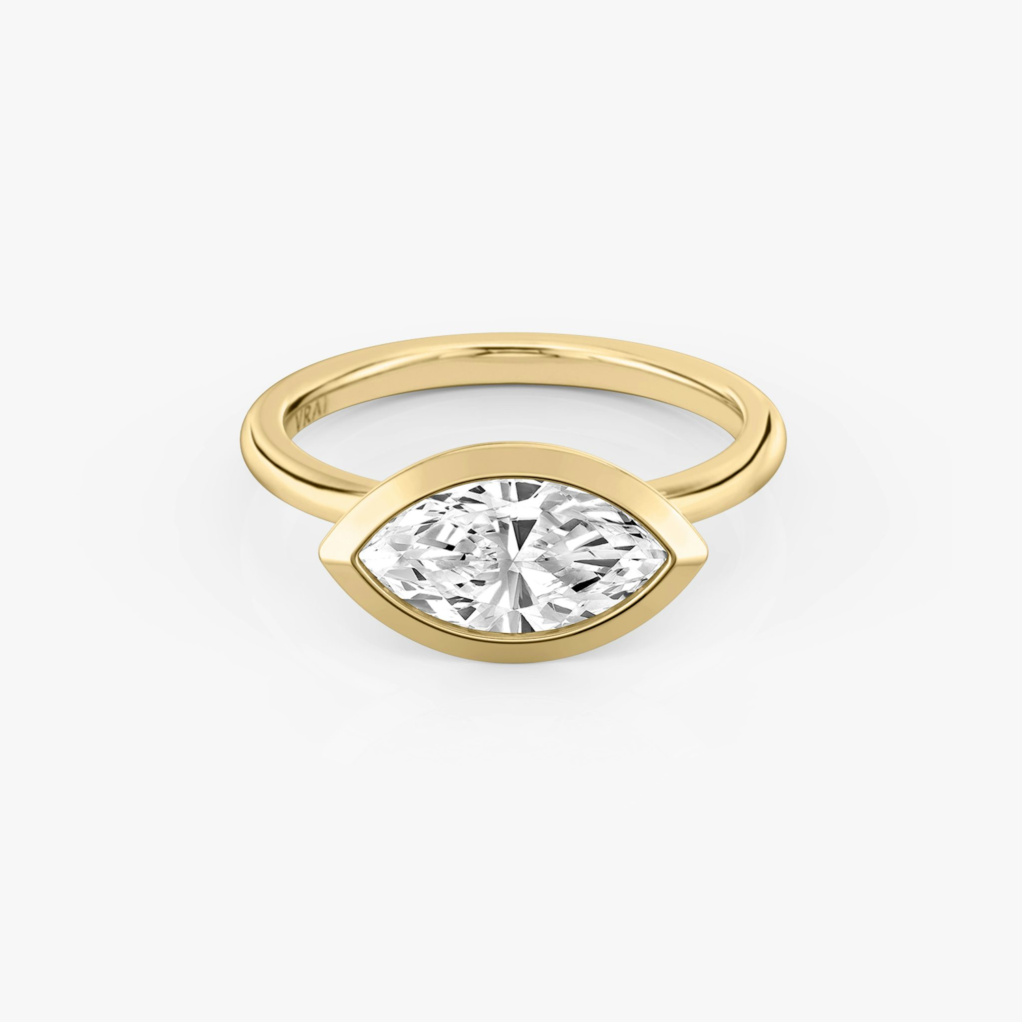 The Signature Bezel | Marquise | 18k | Yellow Gold | bandAccent: Plain | diamondOrientation: horizontal | caratWeight: other