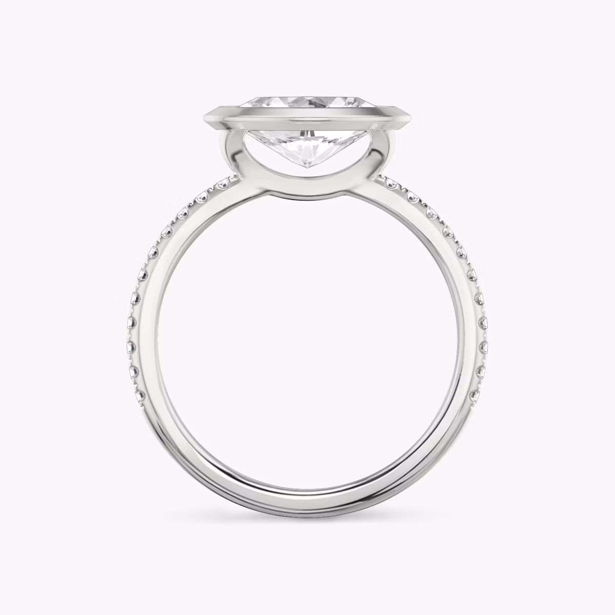 The Signature Bezel | Oval | Platinum | bandAccent: Pavé | diamondOrientation: horizontal | caratWeight: other