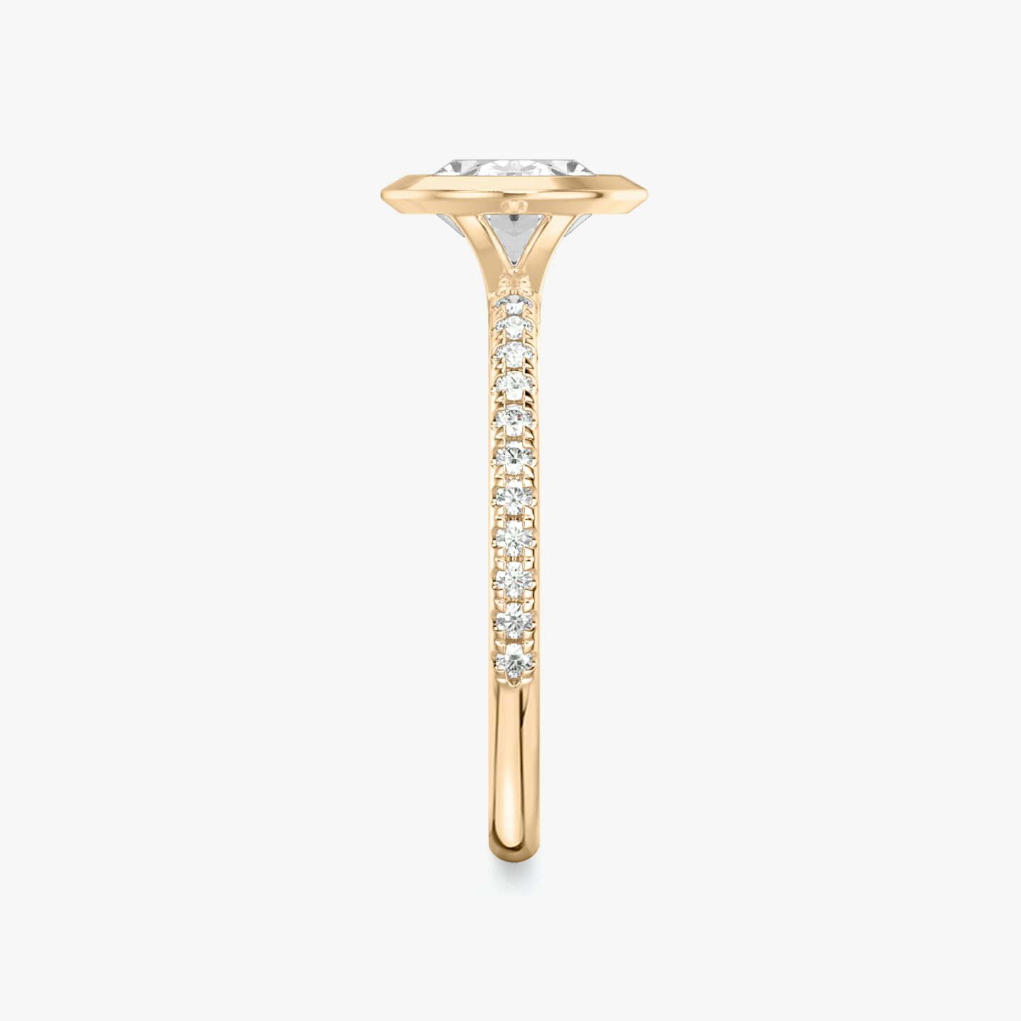 The Signature Bezel | Oval | 14k | Rose Gold | bandAccent: Pavé | diamondOrientation: horizontal | caratWeight: other