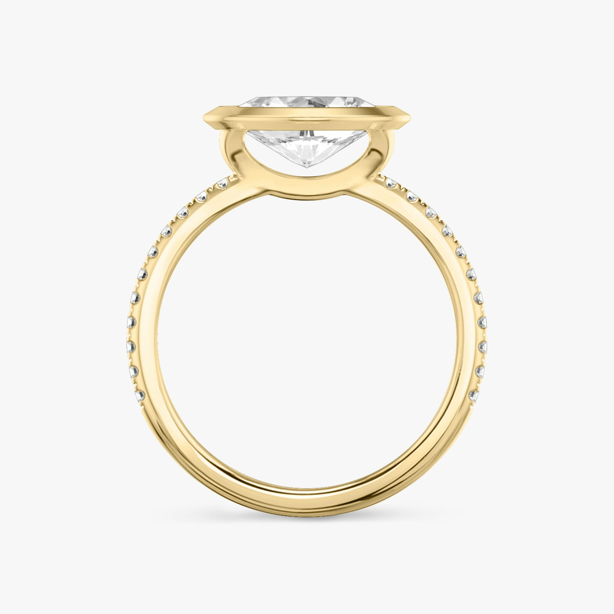 The Signature Bezel | Oval | 18k | Yellow Gold | bandAccent: Pavé | diamondOrientation: horizontal | caratWeight: other