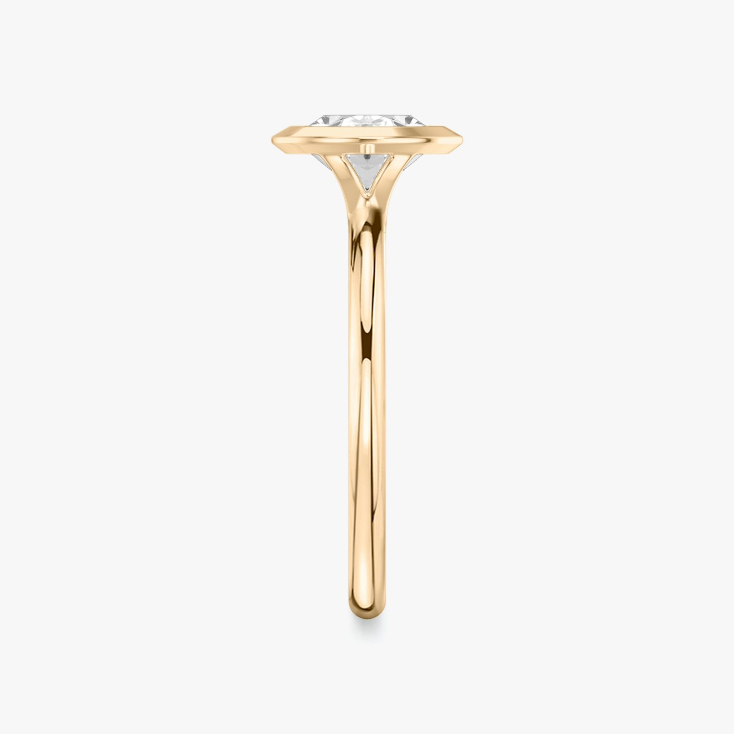 The Signature Bezel | Oval | 14k | Rose Gold | bandAccent: Plain | diamondOrientation: horizontal | caratWeight: other