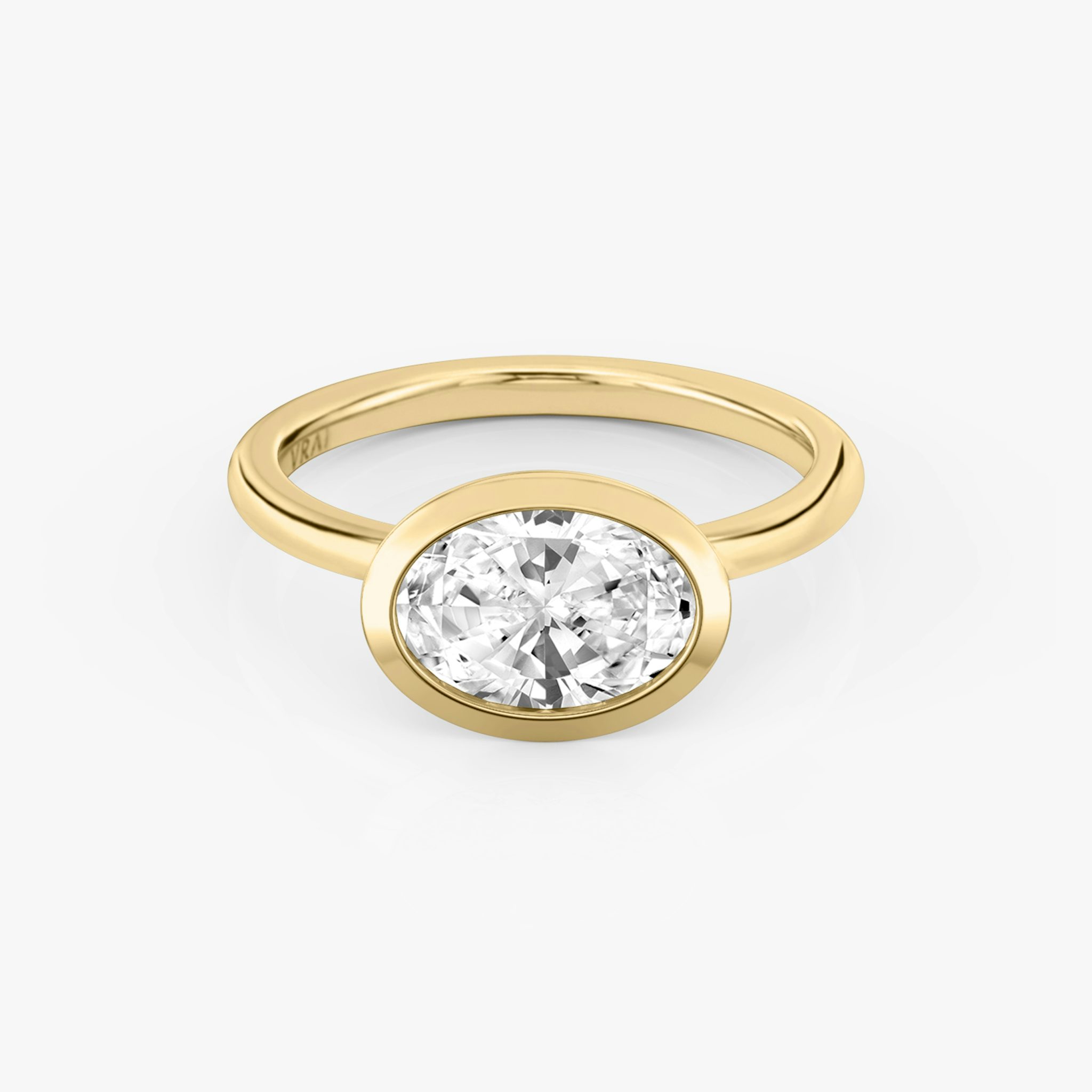 The Signature Bezel | Oval | 18k | Yellow Gold | bandAccent: Plain | diamondOrientation: horizontal | caratWeight: other