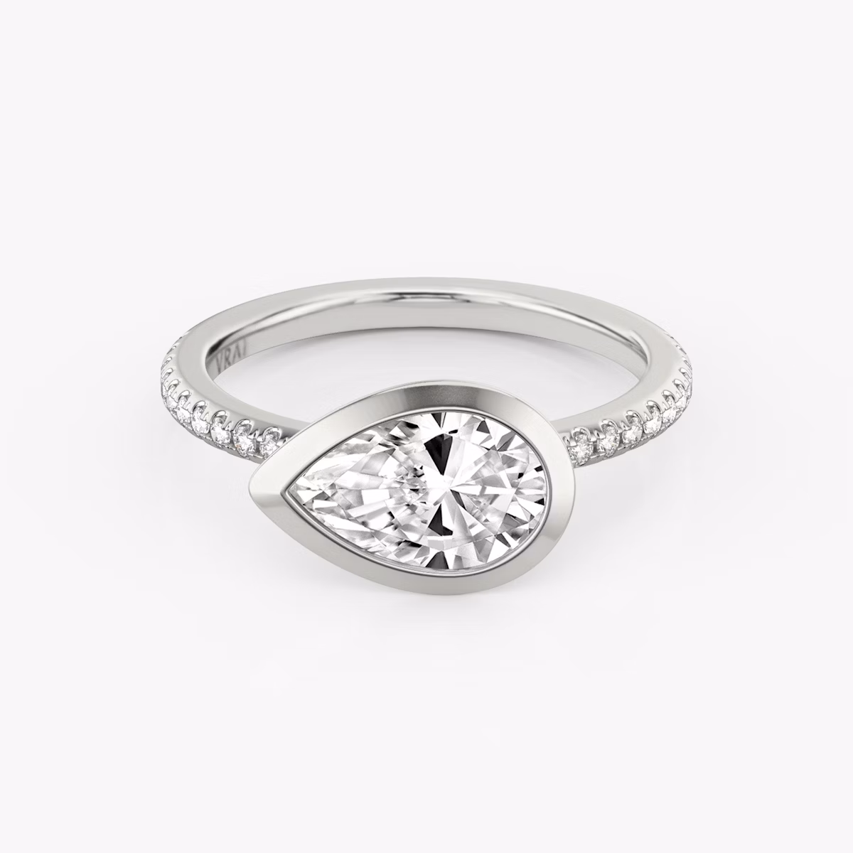 The Signature Bezel | Pear | Platinum | bandAccent: Pavé | diamondOrientation: horizontal | caratWeight: other