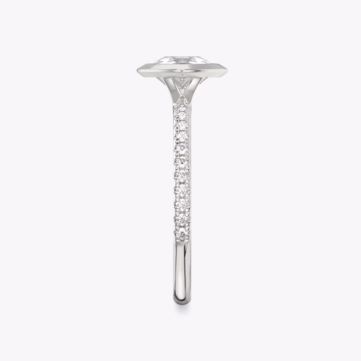 The Signature Bezel | Pear | Platinum | bandAccent: Pavé | diamondOrientation: horizontal | caratWeight: other