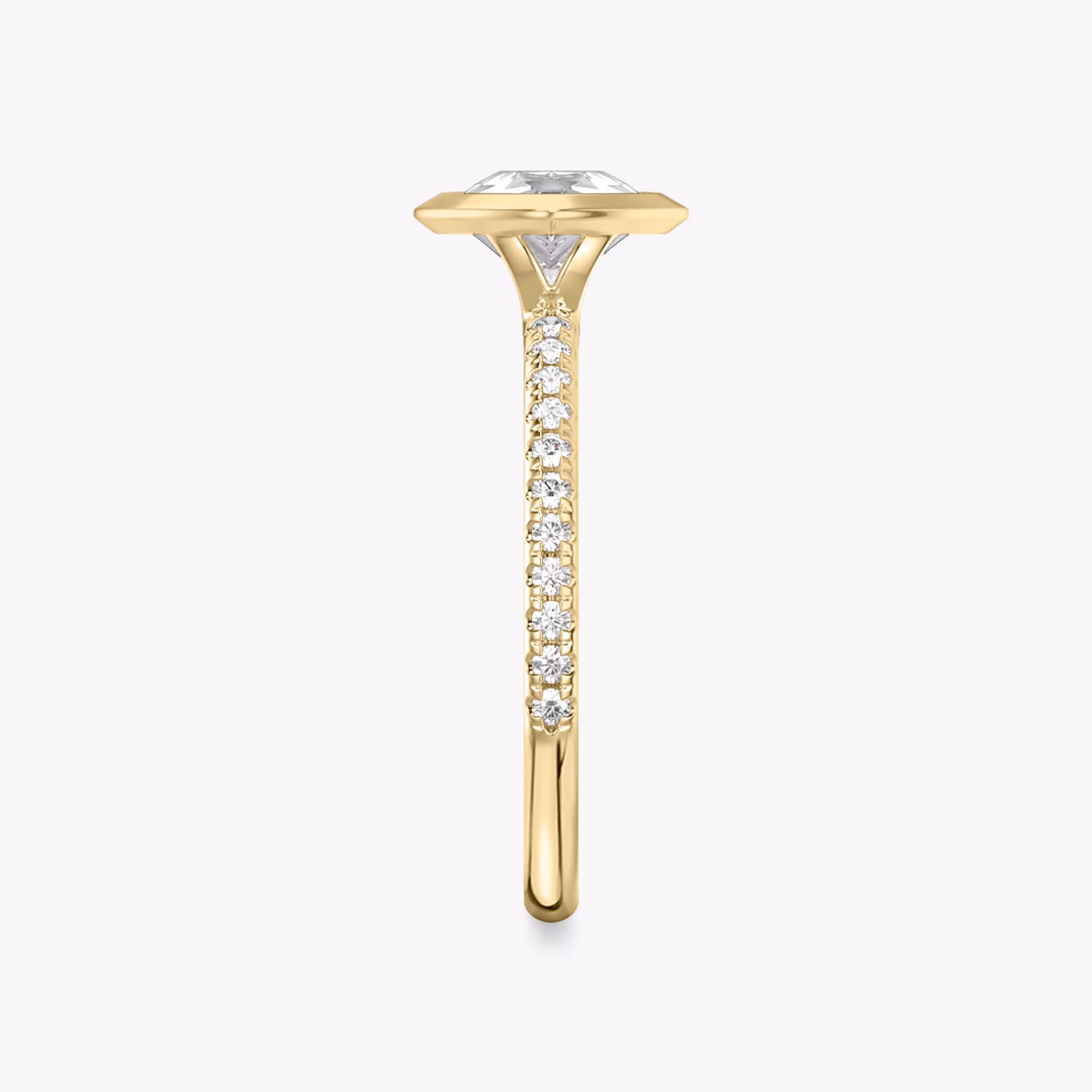 The Signature Bezel | Pear | 18k | Yellow Gold | bandAccent: Pavé | diamondOrientation: horizontal | caratWeight: other
