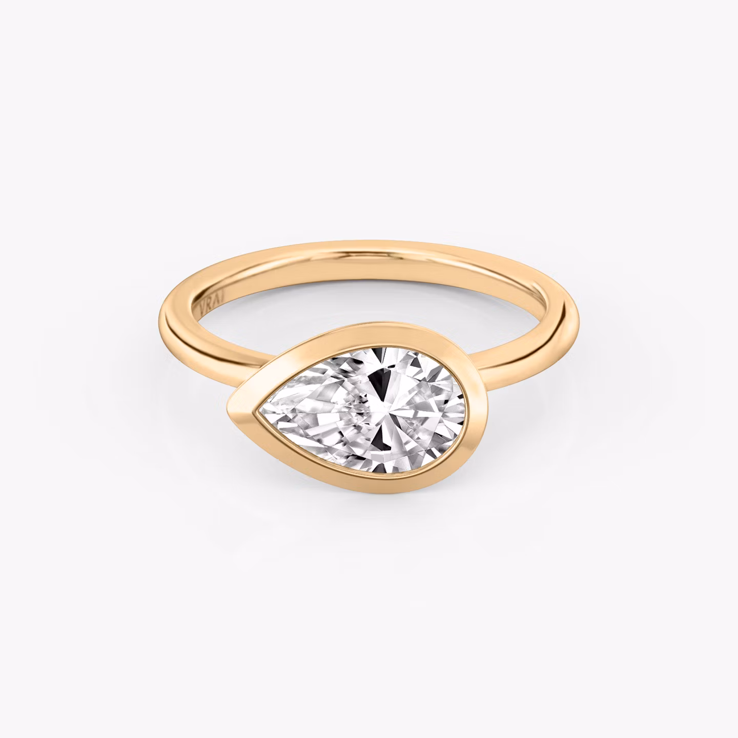 The Signature Bezel Pear | Rose Gold