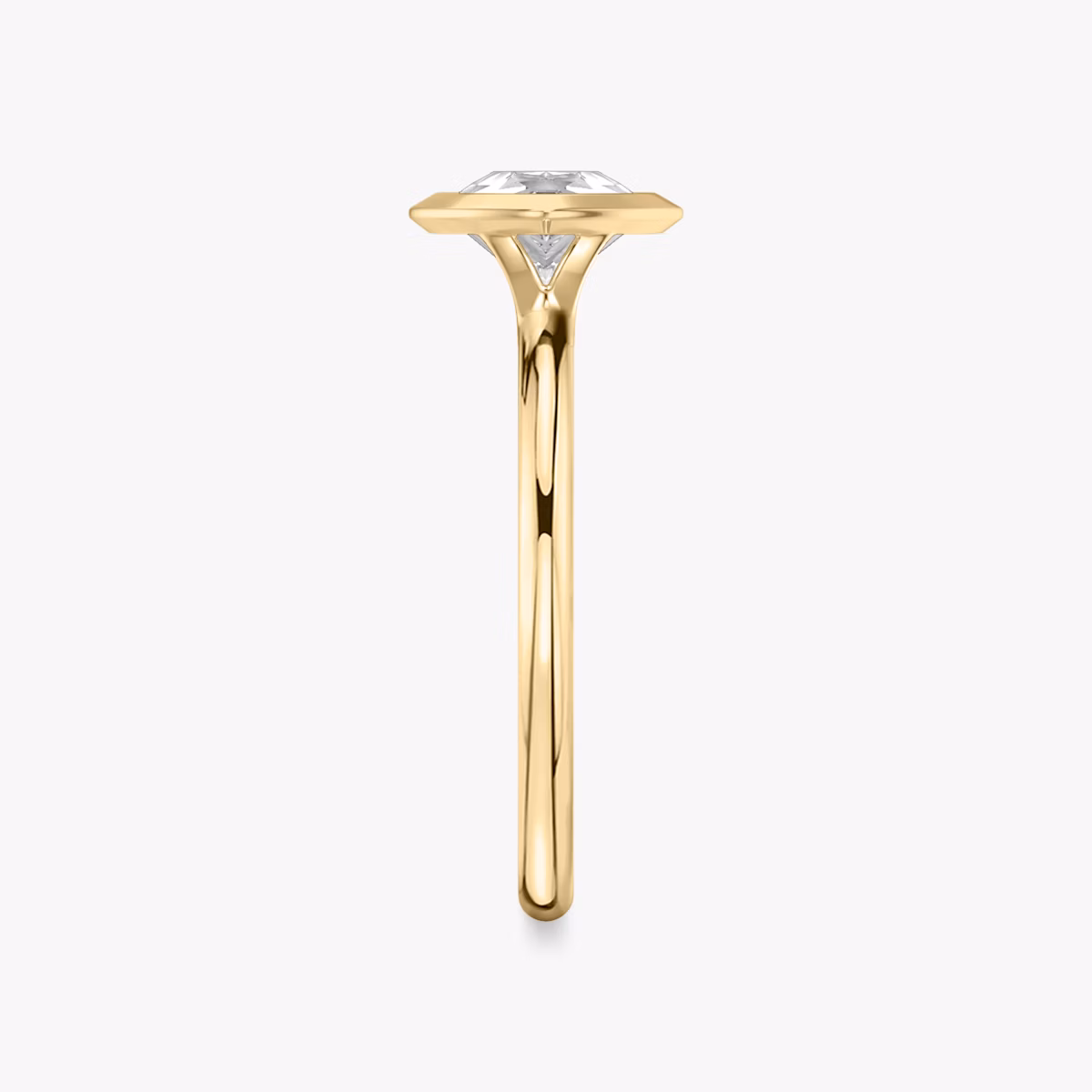 Signature Bezel | Tropfen | 18k | Gelbgold | bandAccent: Ohne Pavé-Besatz | diamondOrientation: horizontal | caratWeight: other