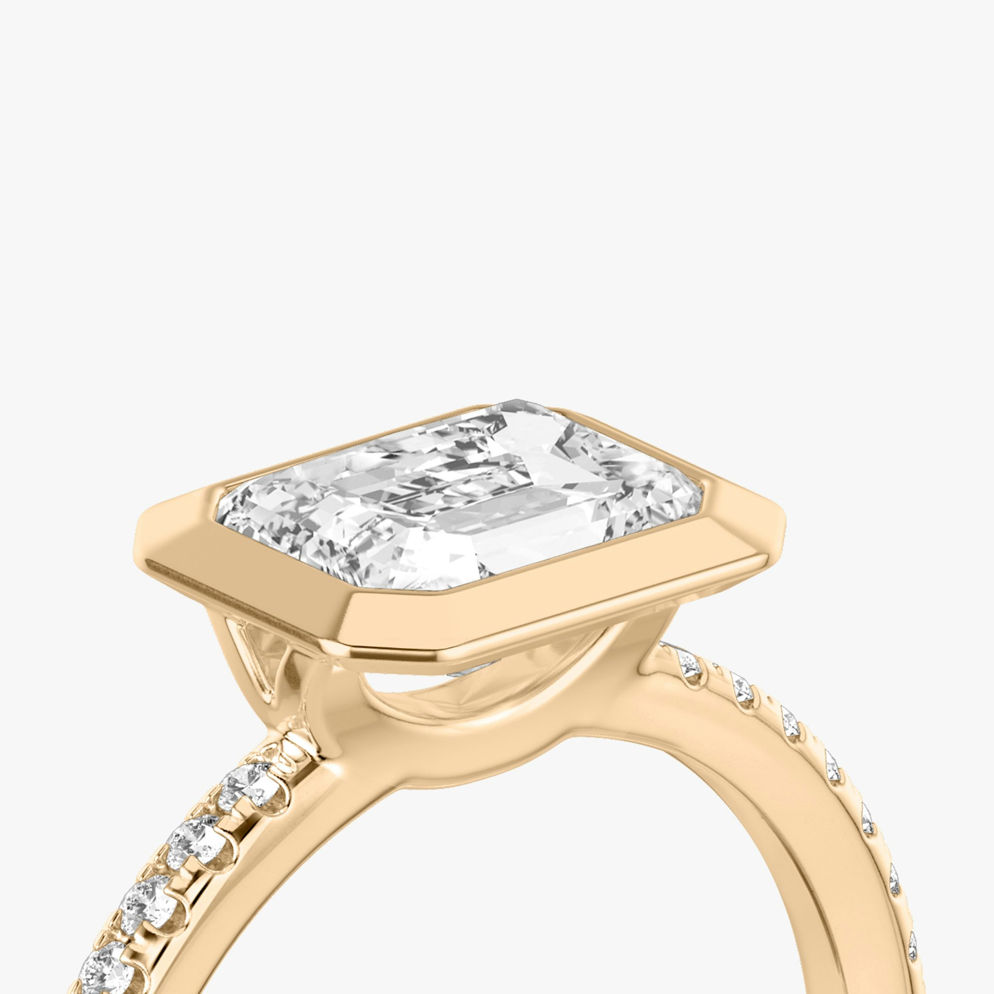 The Signature Bezel | Radiant | 14k | Rose Gold | bandAccent: Pavé | diamondOrientation: horizontal | caratWeight: other