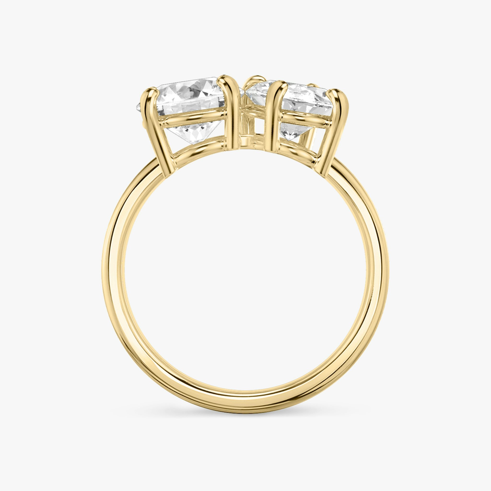 The Toi et Moi | Round Brilliant and Oval | 18k | Yellow Gold | bandAccent: Plain | diamondOrientation: vertical | caratWeight: other
