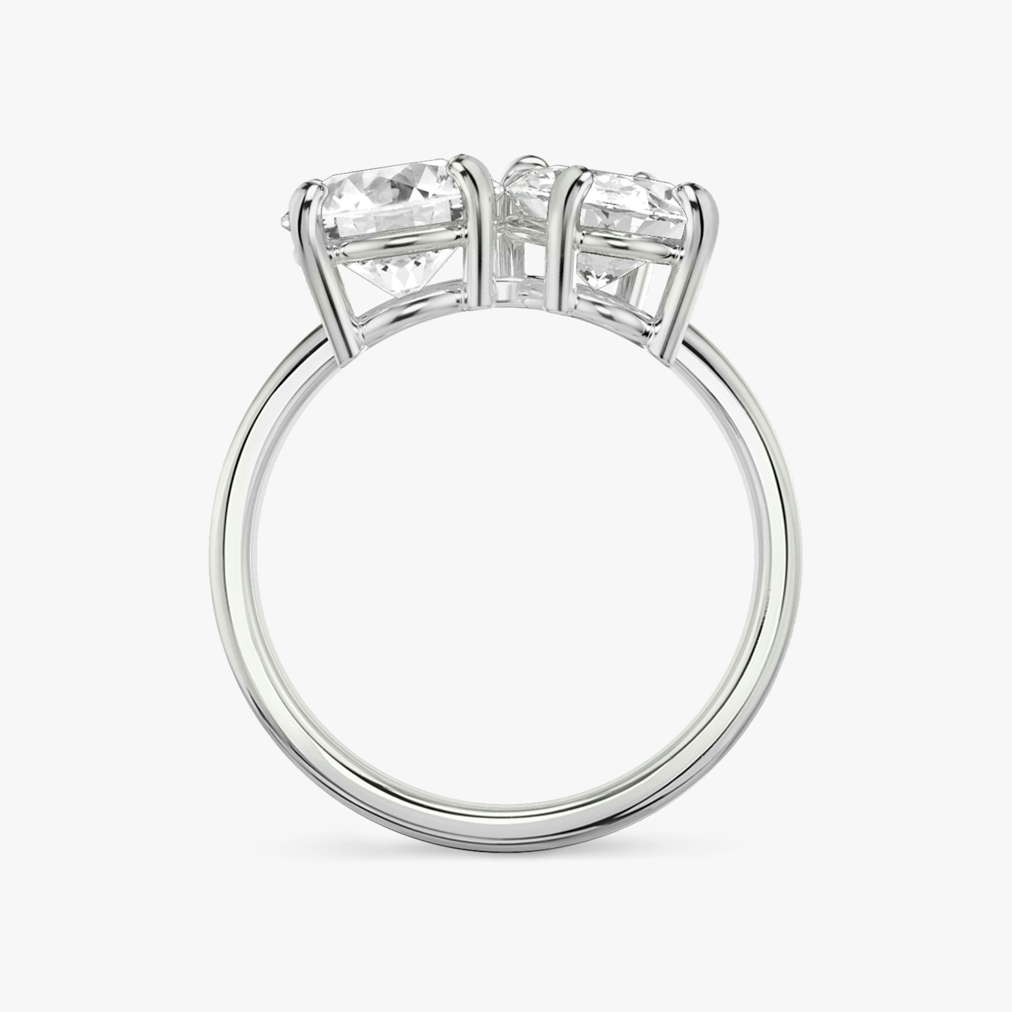 The Toi et Moi | Round Brilliant and Oval | Platinum | bandAccent: Plain | diamondOrientation: vertical | caratWeight: other