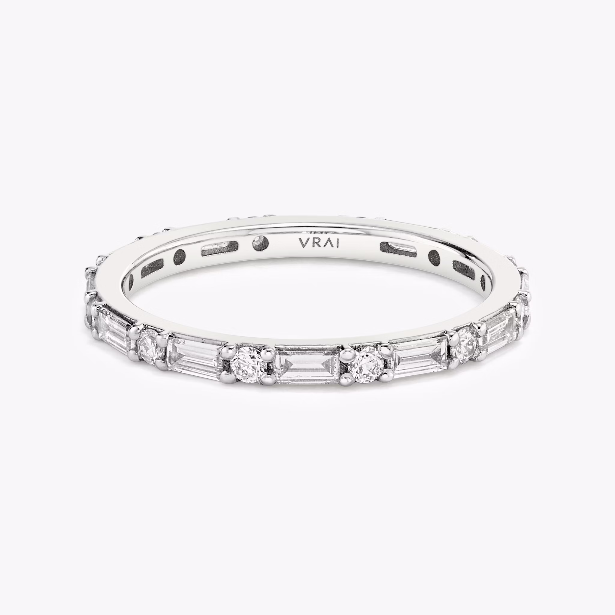 The Alternating Shapes Band | Round Brilliant | Platinum | bandStyle: full