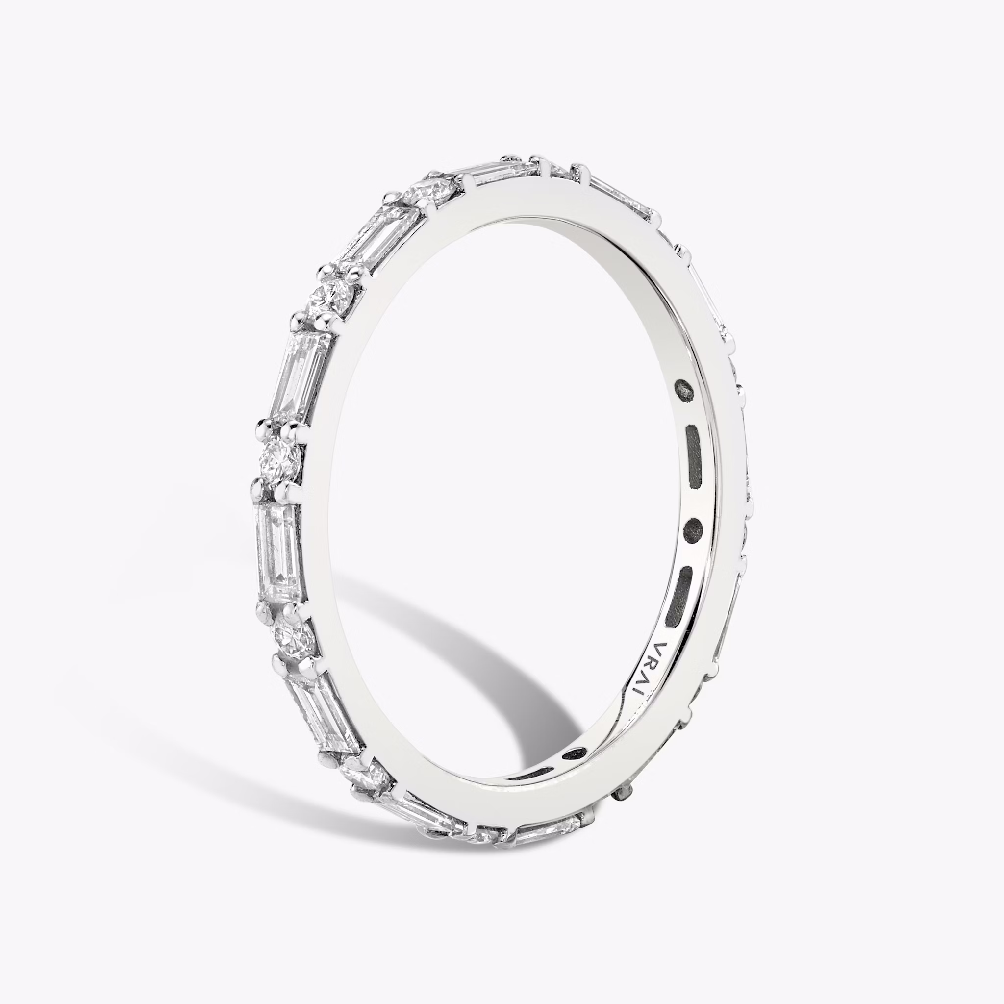 The Alternating Shapes Band | Round Brilliant | Platinum | bandStyle: full
