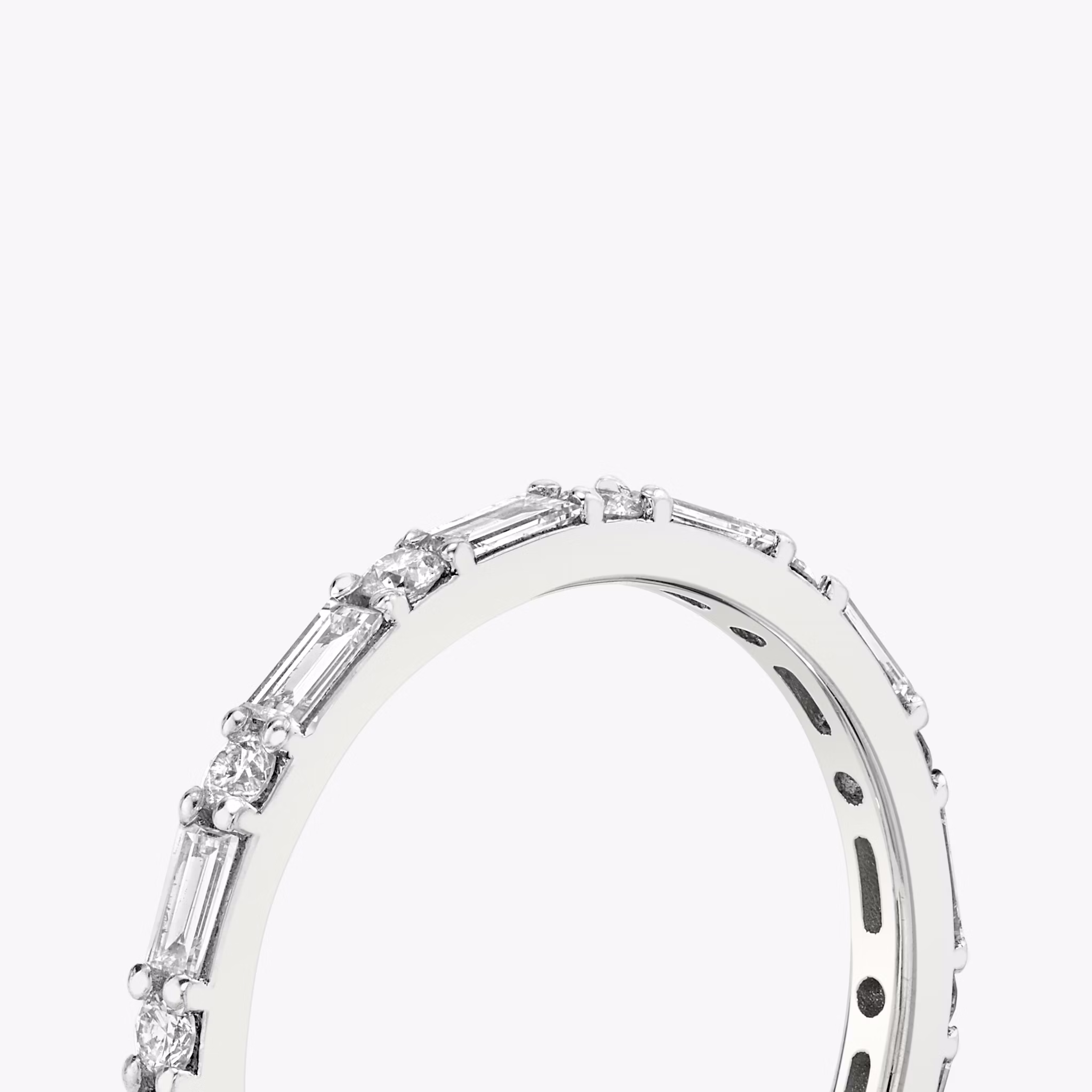 The Alternating Shapes Band | Round Brilliant | Platinum | bandStyle: full