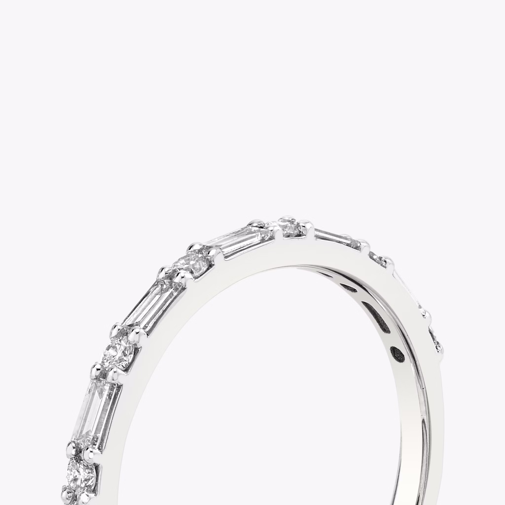 The Alternating Shapes Band | Round Brilliant | 18k | White Gold | bandStyle: half