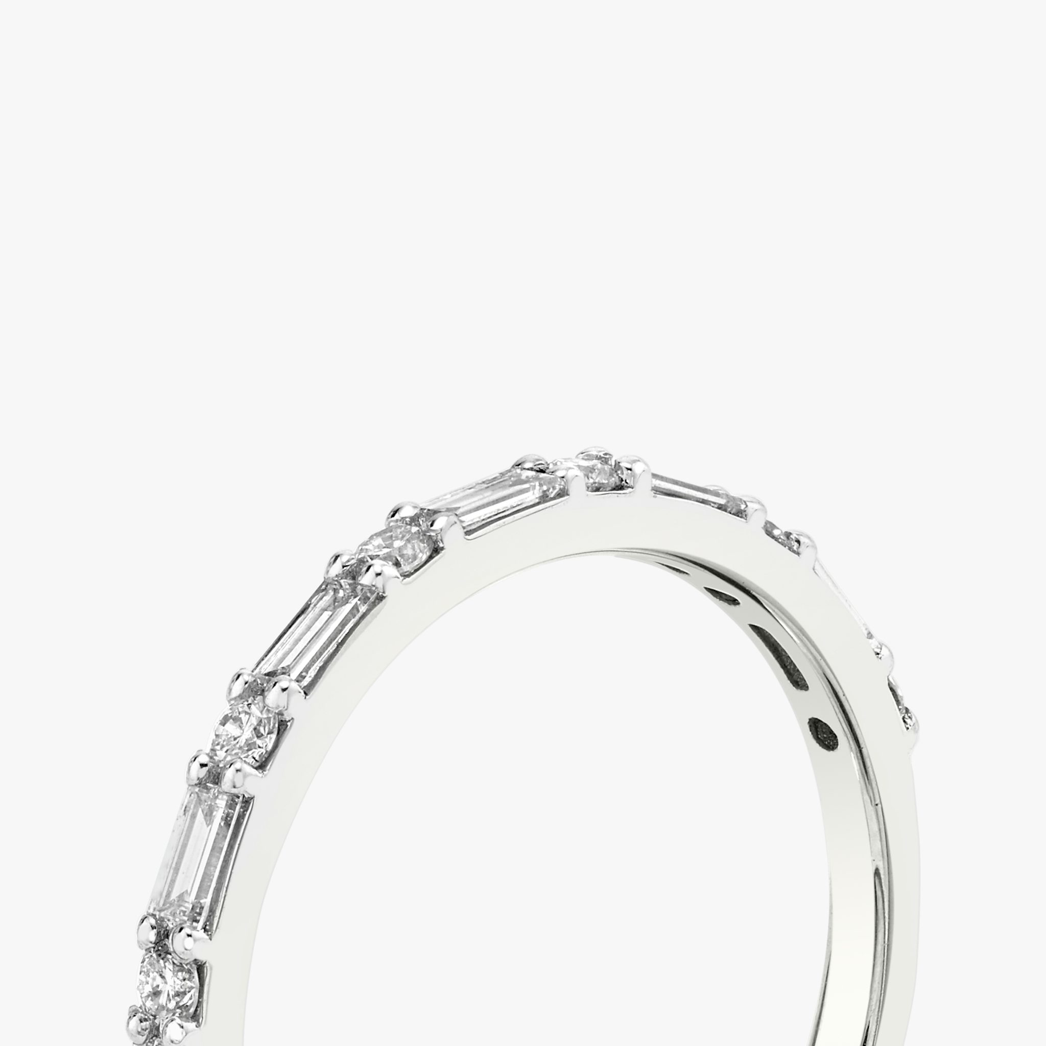 The Alternating Shapes Band | Round Brilliant | 18k | White Gold | bandStyle: half