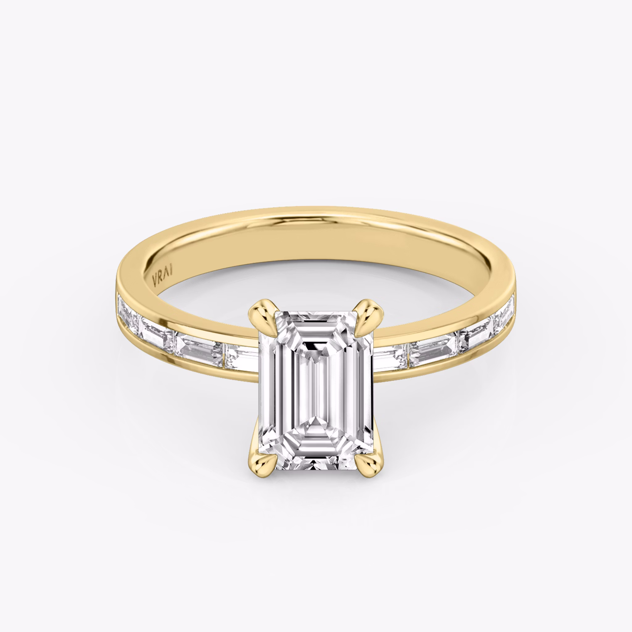 The Devotion | Emerald | 18k | Yellow Gold | bandAccent: Pavé | bandStoneShape: Baguette | bandStoneStyle: original | diamondOrientation: vertical | caratWeight: other