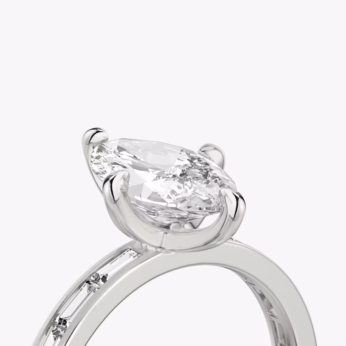 Anillo de compromiso Devotion | Marquise | Platino | bandAccent: Pavé | bandStoneShape: Baguette | bandStoneStyle: original | diamondOrientation: vertical | caratWeight: other