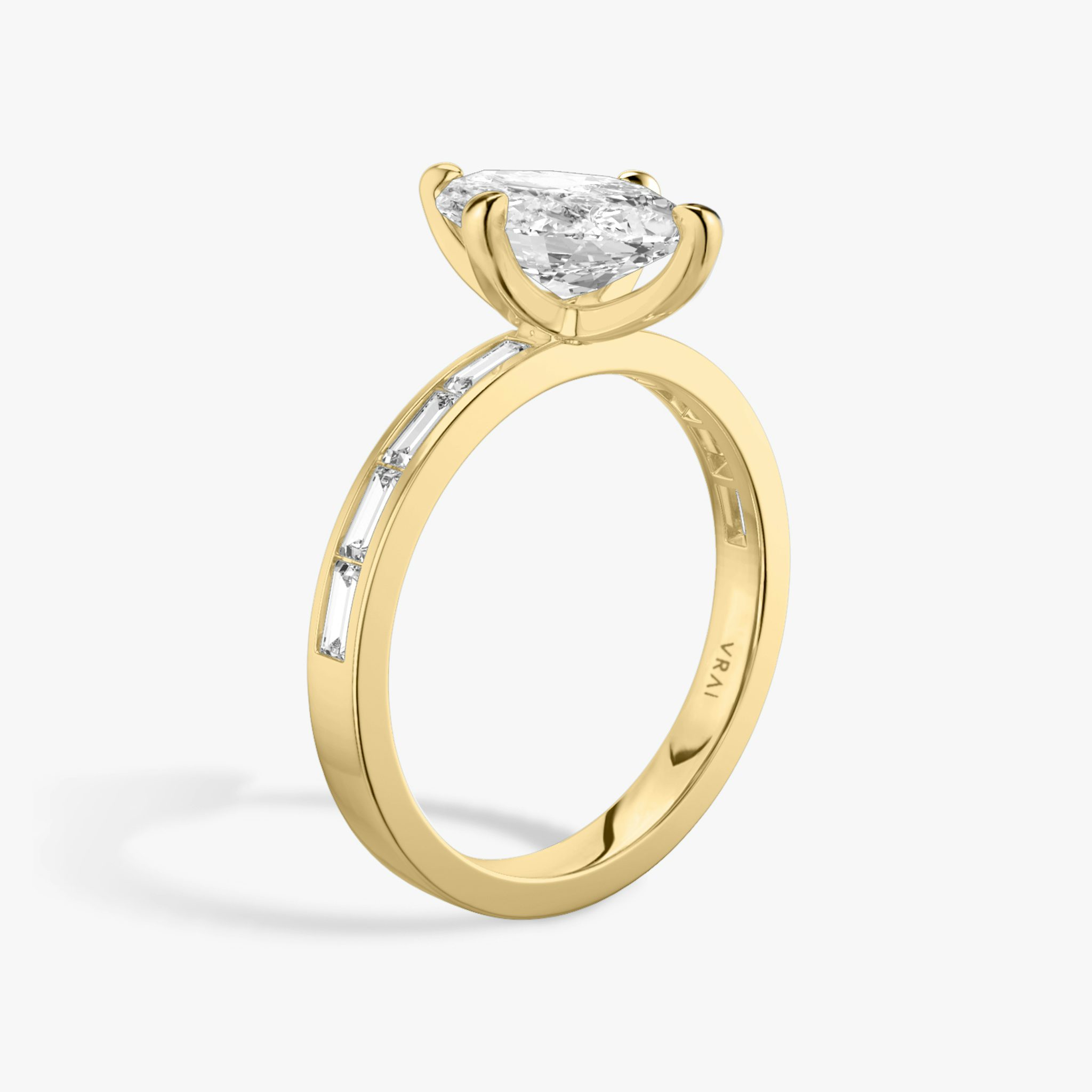 The Devotion | Marquise | 18k | Yellow Gold | bandAccent: Pavé | bandStoneShape: Baguette | bandStoneStyle: original | diamondOrientation: vertical | caratWeight: other