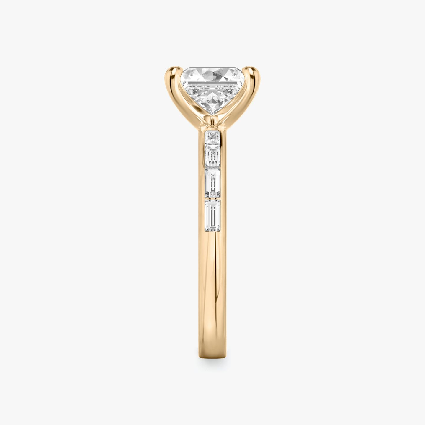 Devotion | Princess | 14k | Roségold | bandAccent: Mit Pavé-Besatz | bandStoneShape: Baguette | bandStoneStyle: original | diamondOrientation: vertical | caratWeight: other