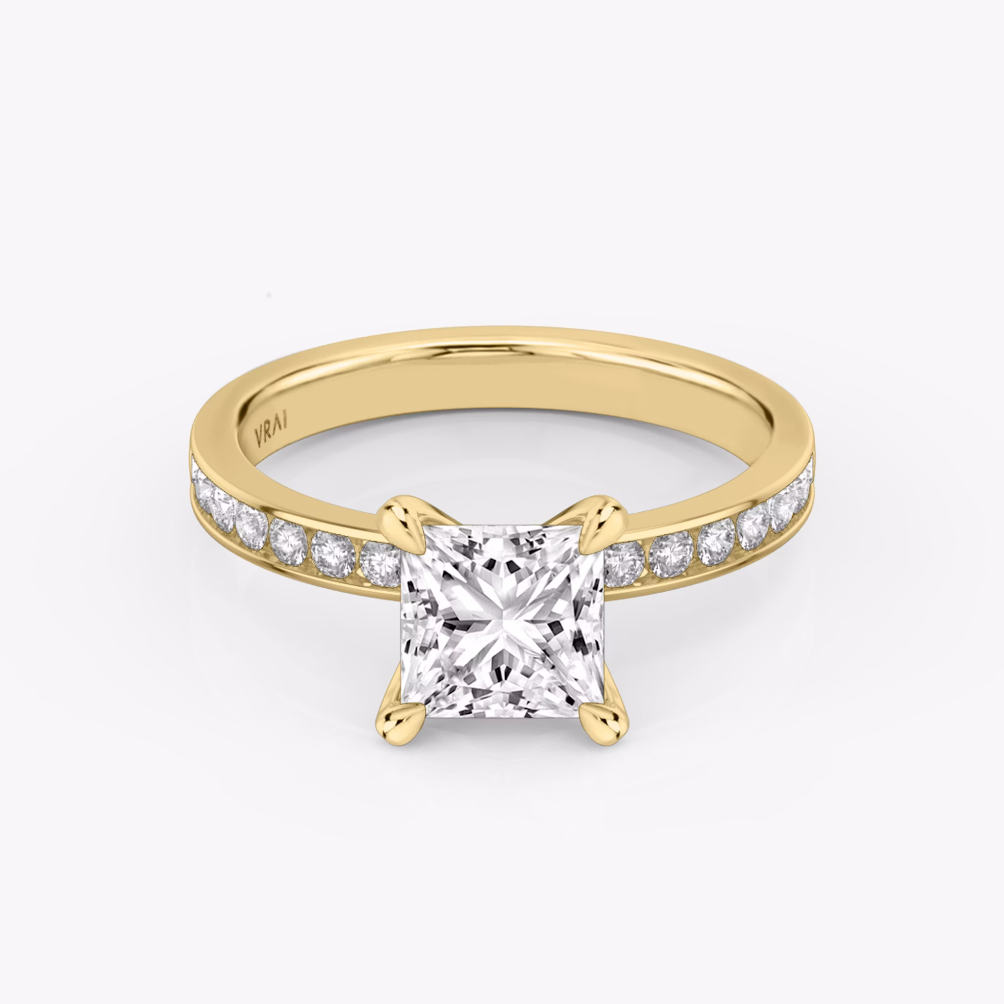 The Devotion | Princess | 18k | Yellow Gold | bandAccent: Pavé | bandStoneShape: Round Brilliant | bandStoneStyle: large | diamondOrientation: vertical | caratWeight: other