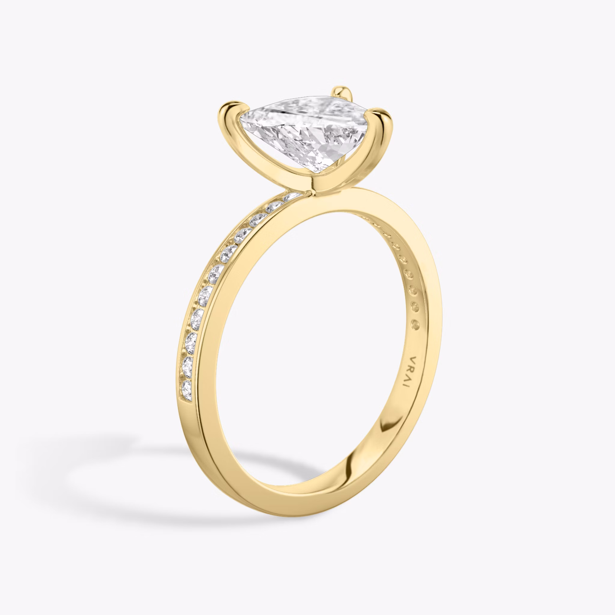 The Devotion | Trillion | 18k | Yellow Gold | bandAccent: Pavé | bandStoneShape: Round Brilliant | bandStoneStyle: original | diamondOrientation: vertical | caratWeight: other