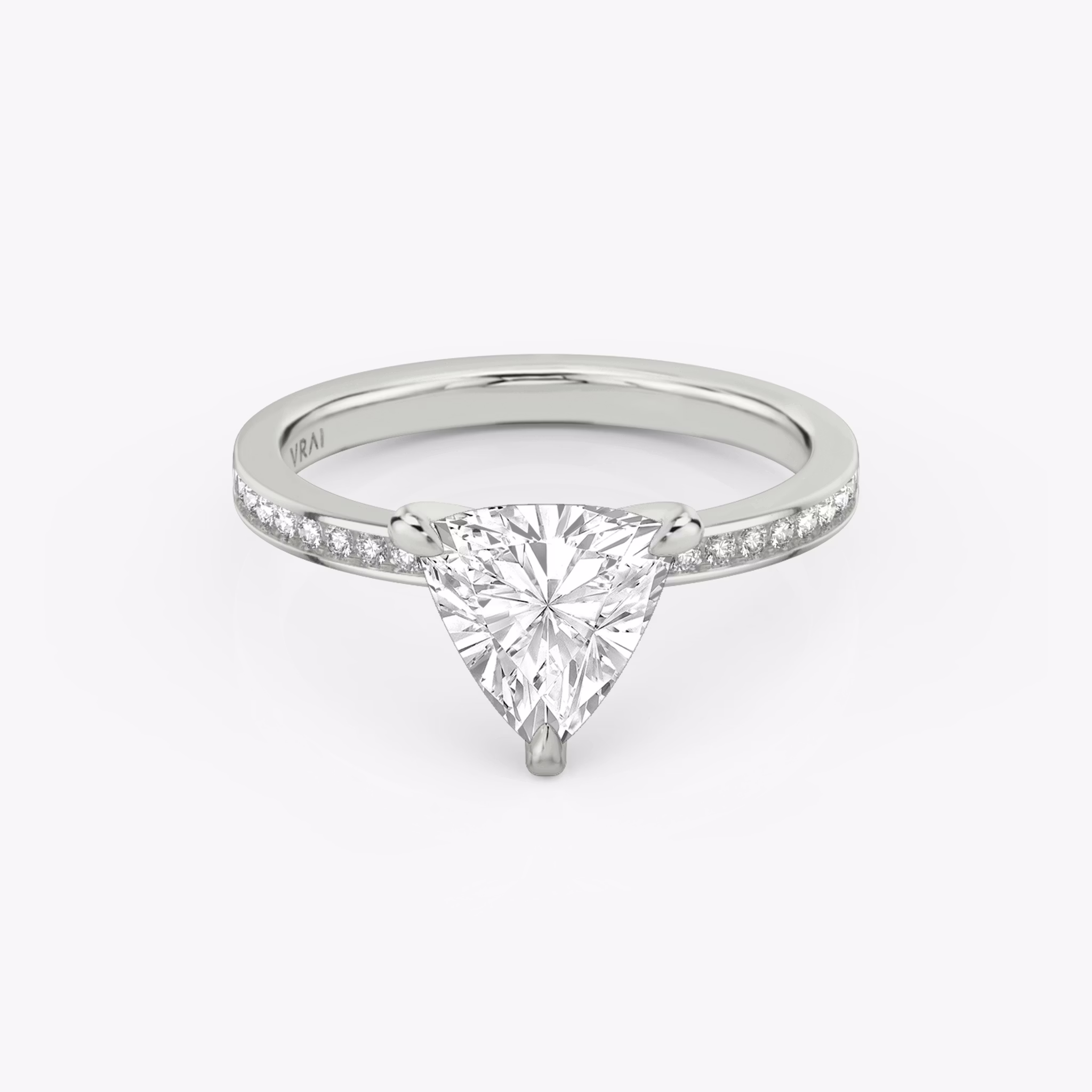 The Devotion | Trillion | Platinum | bandAccent: Pavé | bandStoneShape: Round Brilliant | bandStoneStyle: original | diamondOrientation: vertical | caratWeight: other