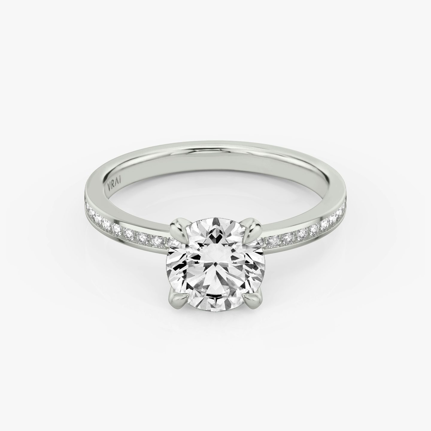 The Devotion | Round Brilliant | 18k | White Gold | bandAccent: Pavé | bandStoneShape: Round Brilliant | bandStoneStyle: original | caratWeight: 2.0ct | diamondOrientation: vertical