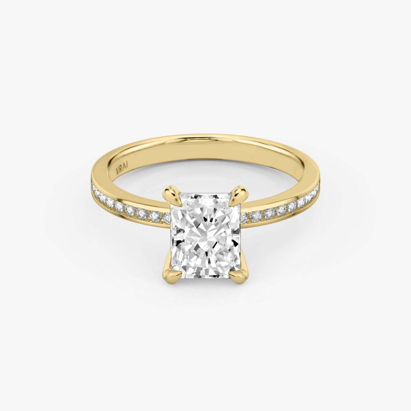 The Devotion | Radiant | 18k | Yellow Gold | bandAccent: Pavé | bandStoneShape: Round Brilliant | bandStoneStyle: original | diamondOrientation: vertical | caratWeight: other