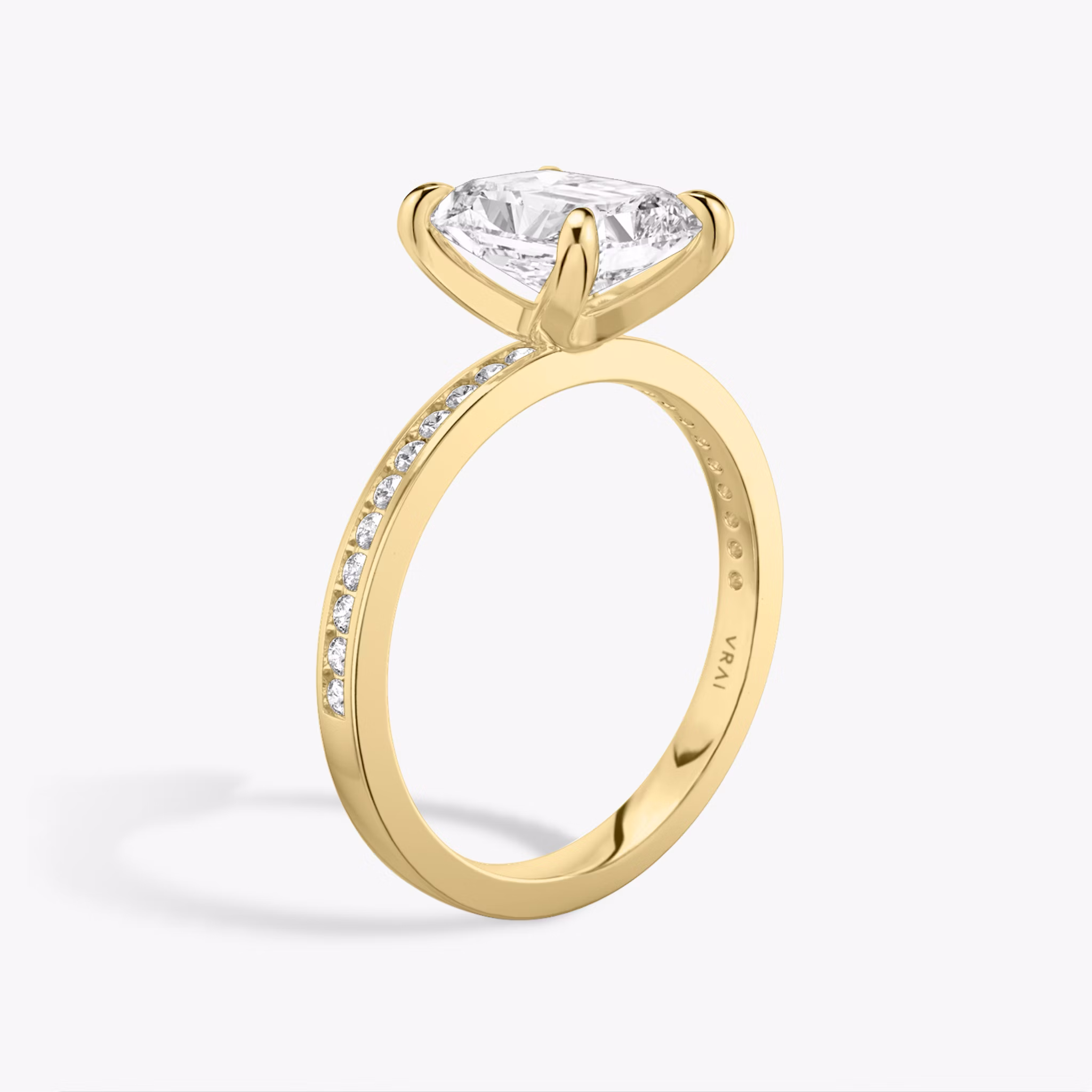 The Devotion | Radiant | 18k | Yellow Gold | bandAccent: Pavé | bandStoneShape: Round Brilliant | bandStoneStyle: original | diamondOrientation: vertical | caratWeight: other