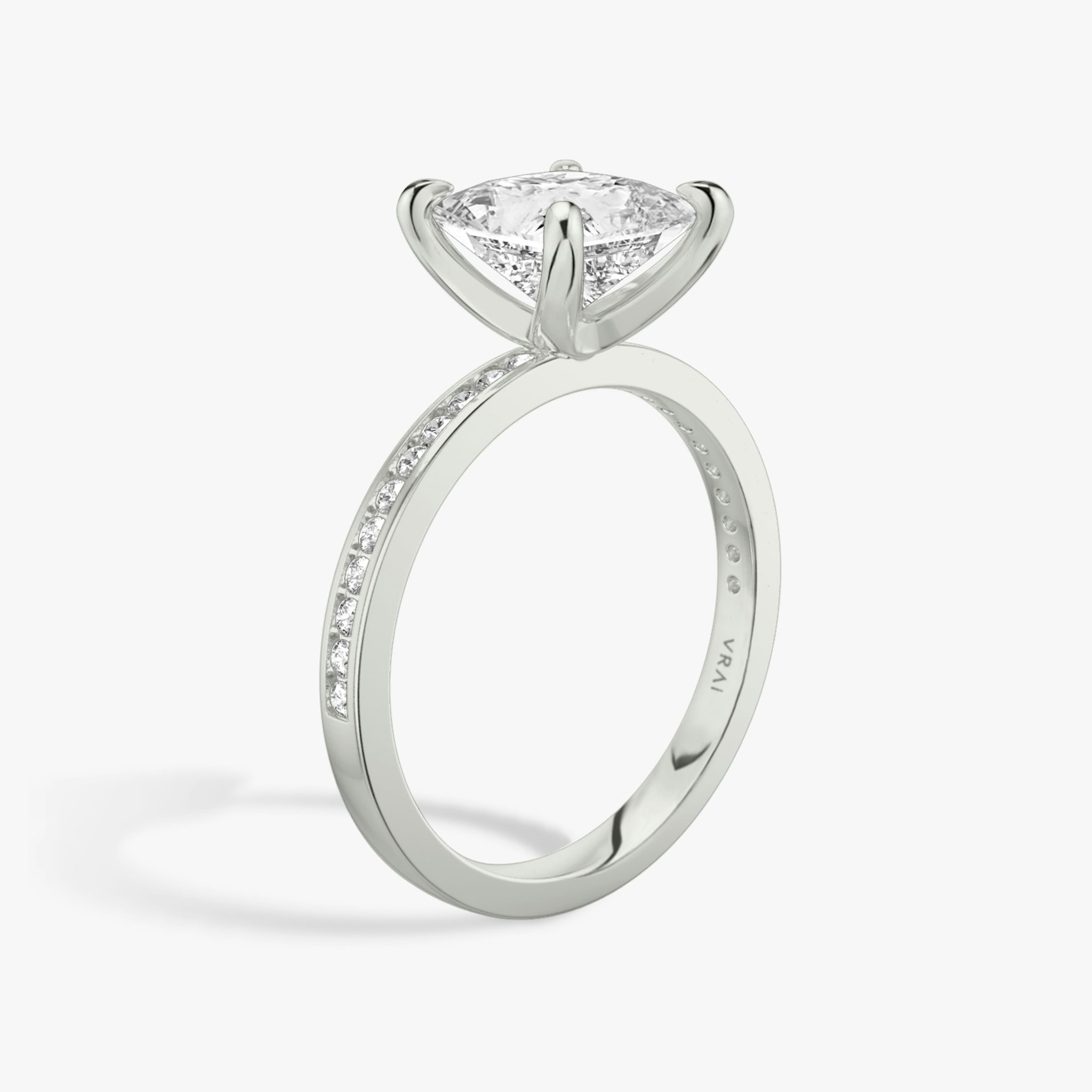 The Devotion | Princess | Platinum | bandAccent: Pavé | bandStoneShape: Round Brilliant | bandStoneStyle: original | diamondOrientation: vertical | caratWeight: other