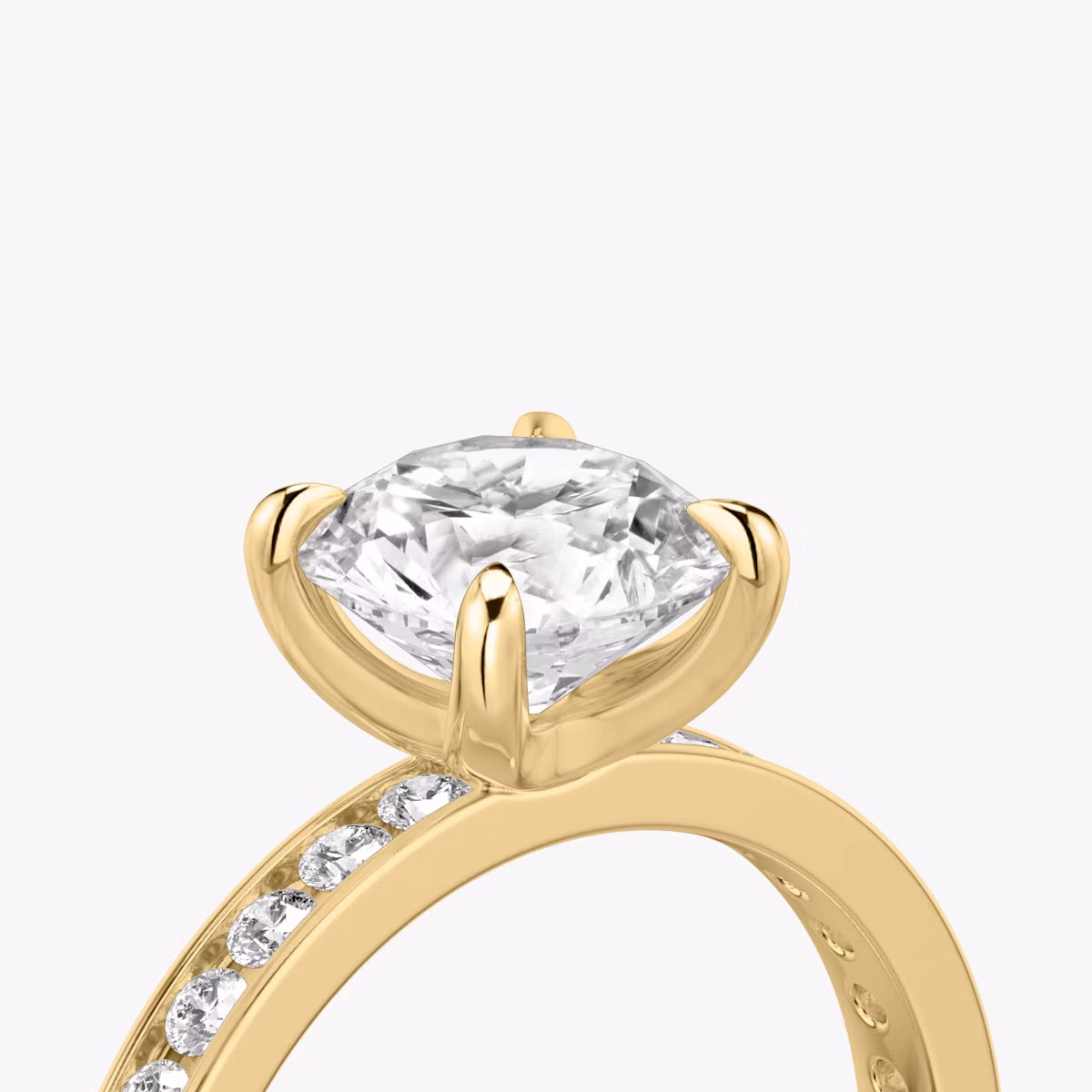 The Devotion | Round Brilliant | 18k | Yellow Gold | bandAccent: Pavé | bandStoneShape: Round Brilliant | bandStoneStyle: large | caratWeight: other | diamondOrientation: vertical
