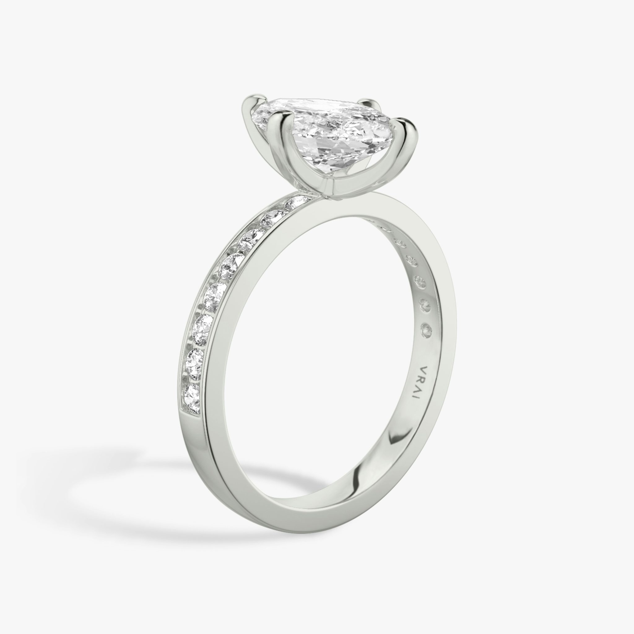 The Devotion | Marquise | 18k | White Gold | bandAccent: Pavé | bandStoneShape: Round Brilliant | bandStoneStyle: large | diamondOrientation: vertical | caratWeight: other