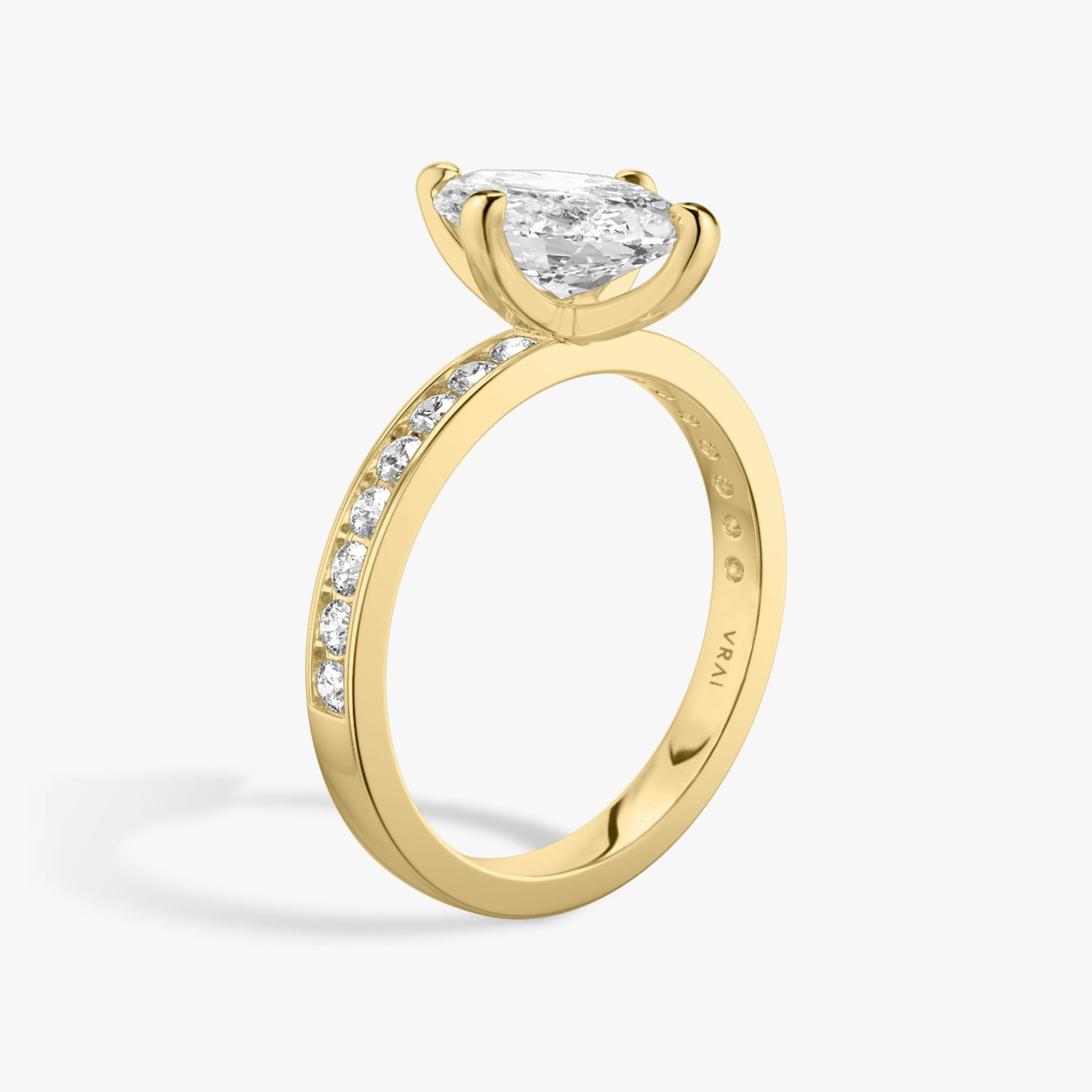 The Devotion | Marquise | 18k | Yellow Gold | bandAccent: Pavé | bandStoneShape: Round Brilliant | bandStoneStyle: large | diamondOrientation: vertical | caratWeight: other