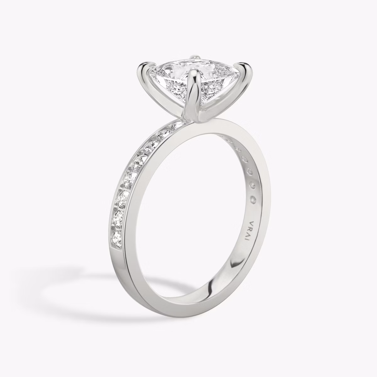 The Devotion | Princess | 18k | White Gold | bandAccent: Pavé | bandStoneShape: Round Brilliant | bandStoneStyle: large | diamondOrientation: vertical | caratWeight: other