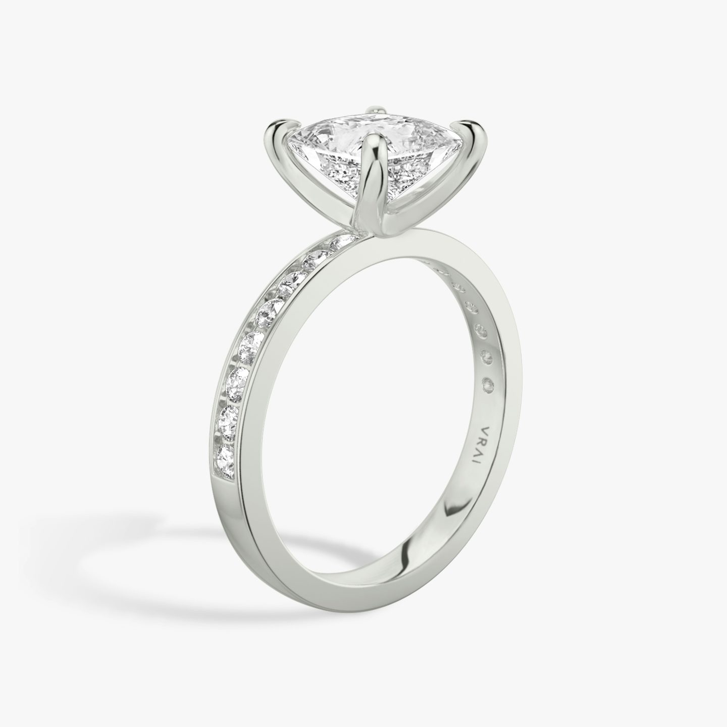 The Devotion | Princess | 18k | White Gold | bandAccent: Pavé | bandStoneShape: Round Brilliant | bandStoneStyle: large | diamondOrientation: vertical | caratWeight: other