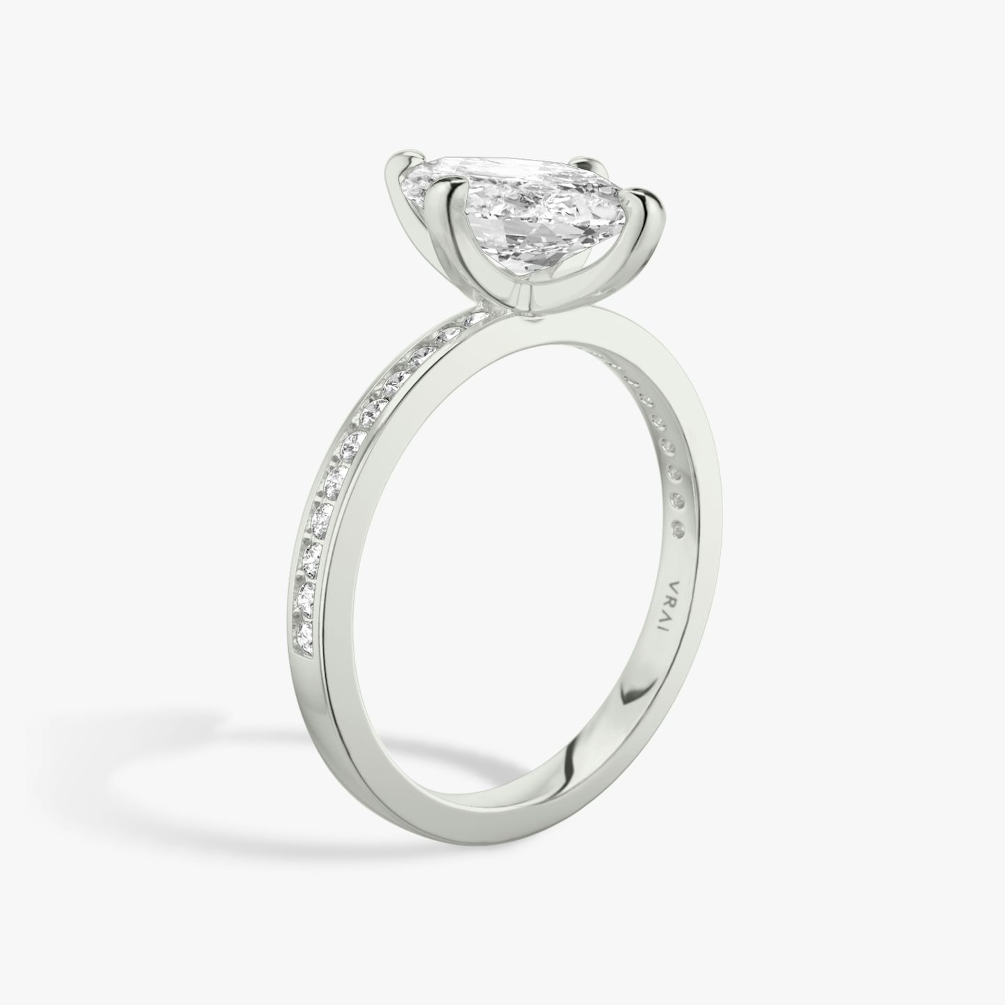 The Devotion | Marquise | Platinum | bandAccent: Pavé | bandStoneShape: Round Brilliant | bandStoneStyle: original | diamondOrientation: vertical | caratWeight: other