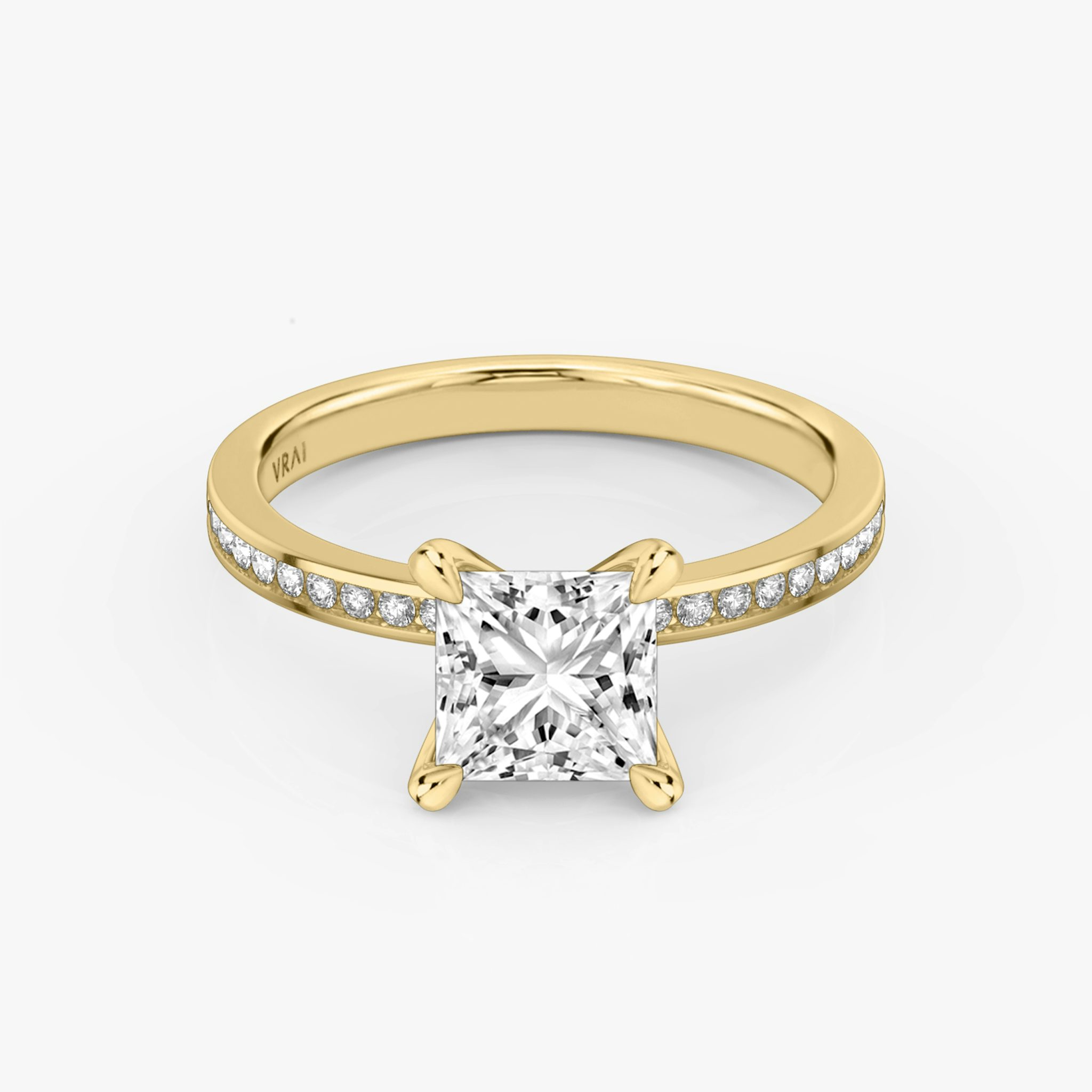 The Devotion | Princess | 18k | Yellow Gold | bandAccent: Pavé | bandStoneShape: Round Brilliant | bandStoneStyle: original | diamondOrientation: vertical | caratWeight: other